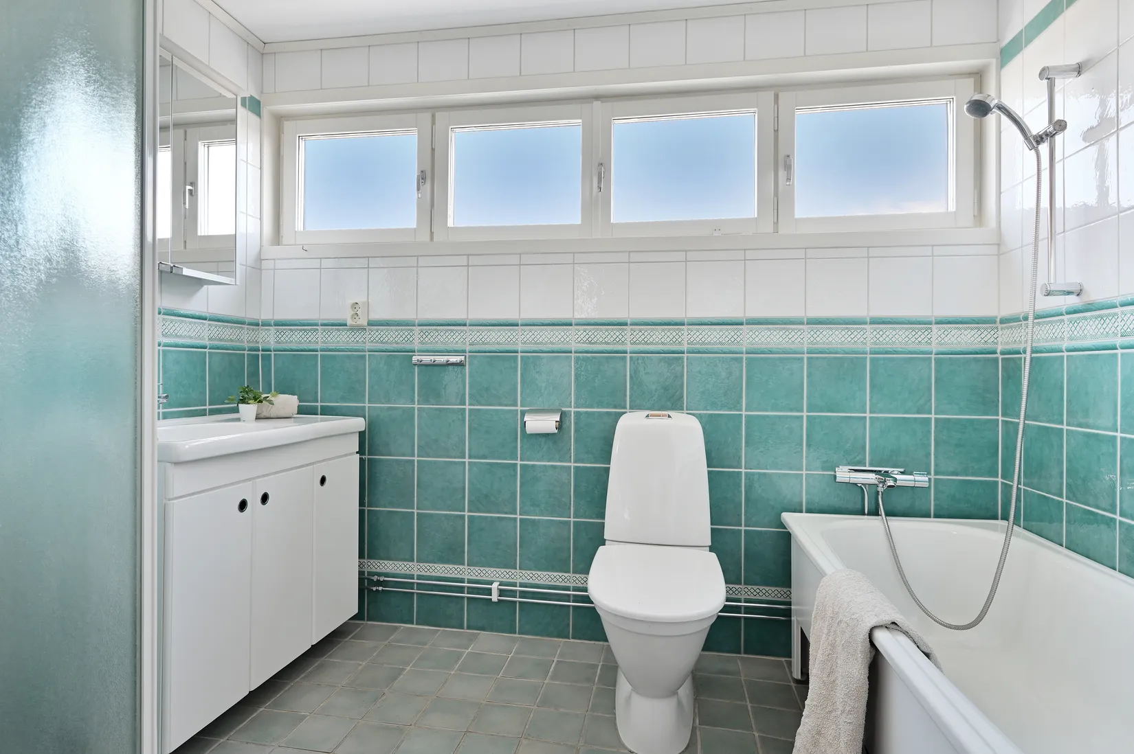 Villa, Törnbuskstigen 8, Spånga Solhem, Stockholm