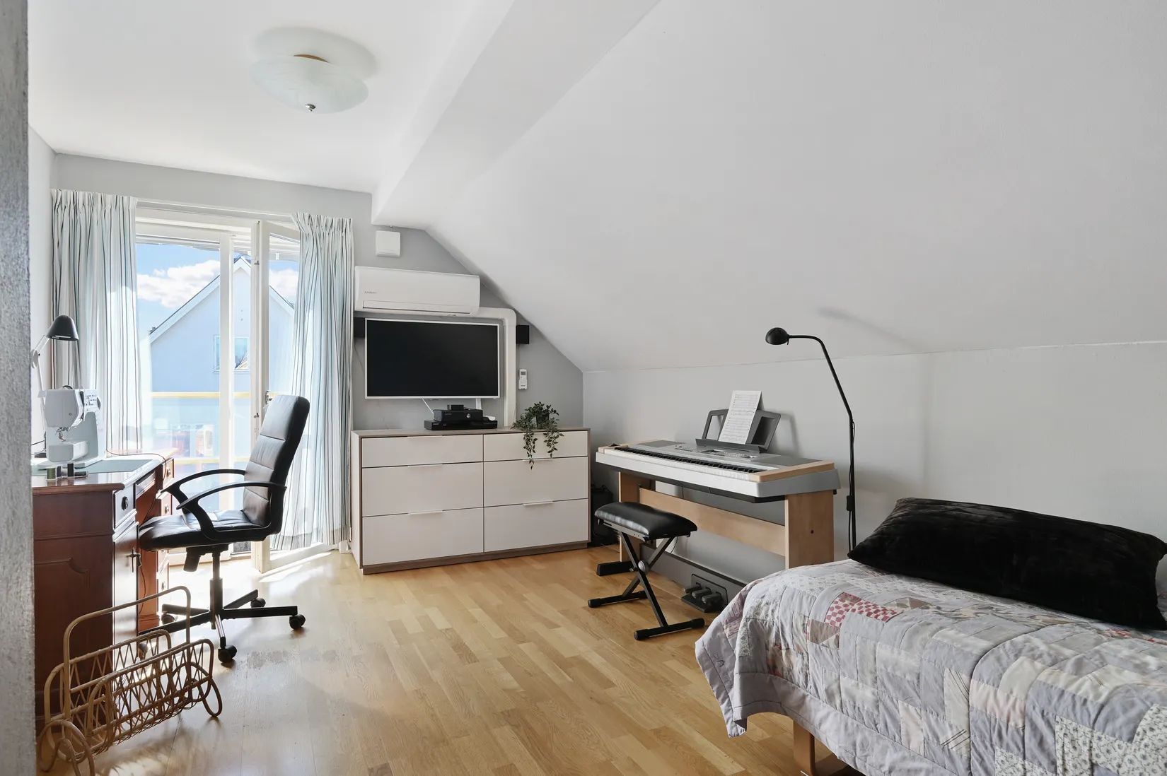 Villa, Törnbuskstigen 8, Spånga Solhem, Stockholm