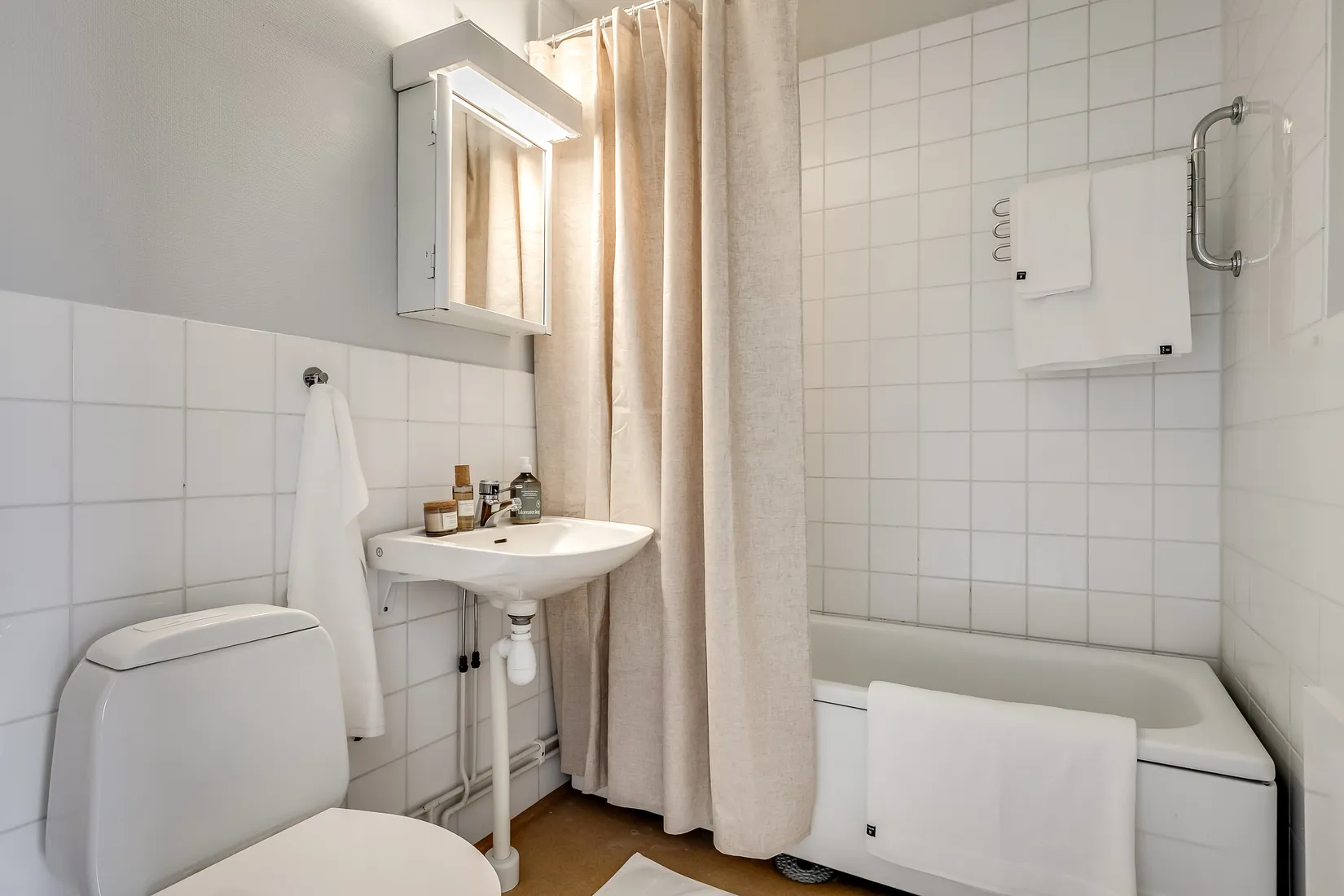 Villa, Pastor Ödmans väg 15, Brunn, Värmdö