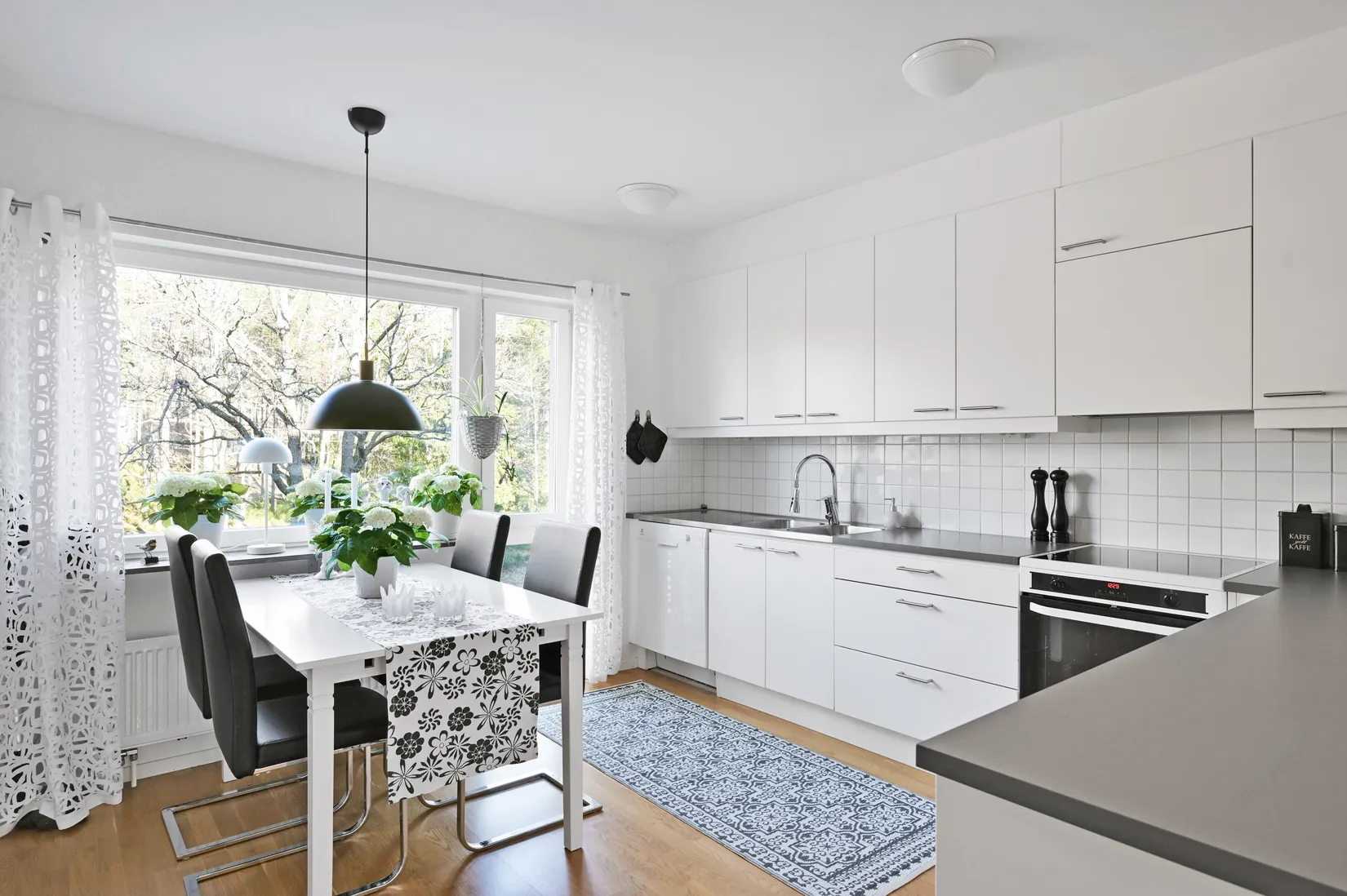 Bostadsrätt, Pepparvägen 64, Hökarängen, Stockholm