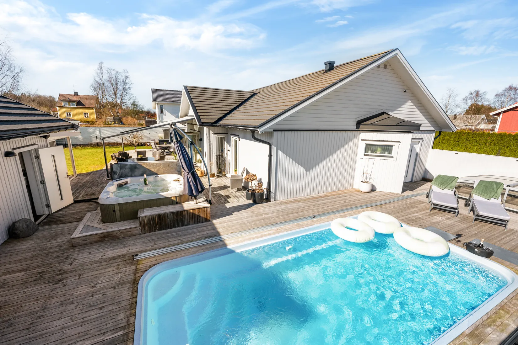 Villa, Lavevägen 1, Tungelsta, Haninge