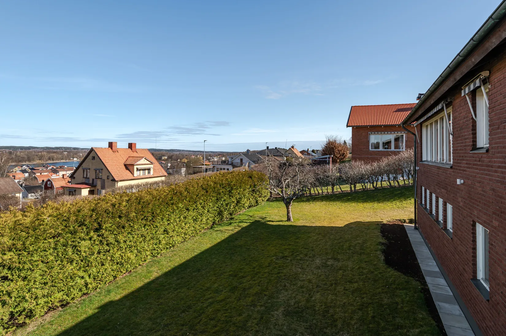 Villa, Holmsvägen 26, Nedre Holm, Motala