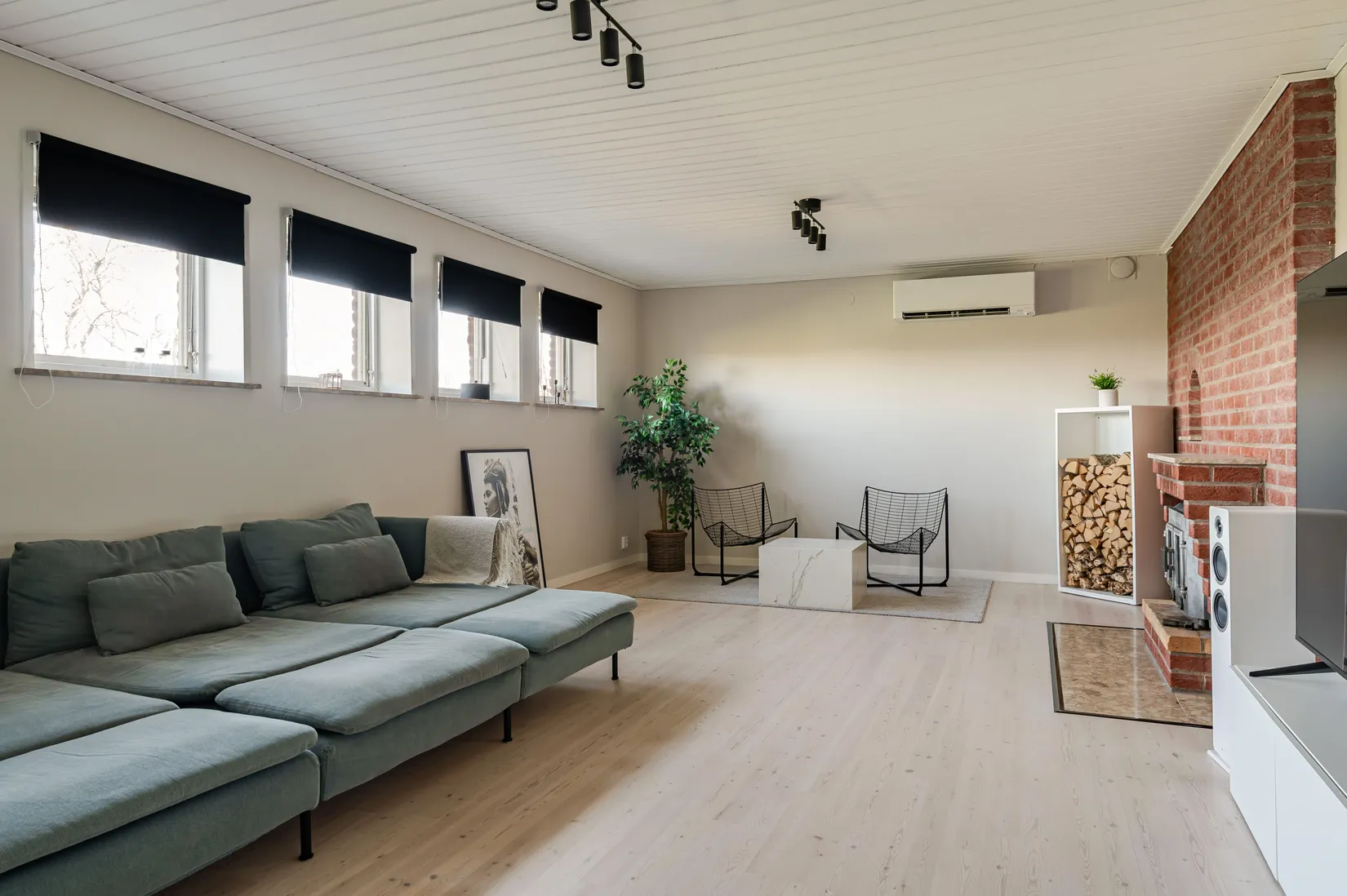 Villa, Holmsvägen 26, Nedre Holm, Motala