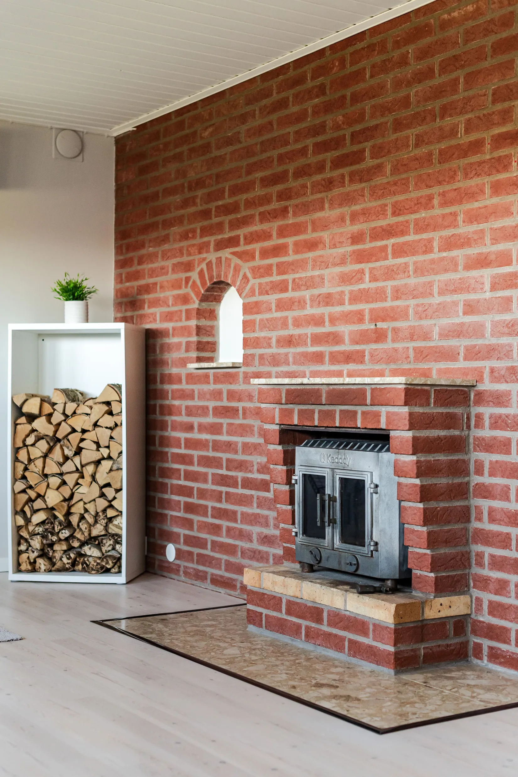 Villa, Holmsvägen 26, Nedre Holm, Motala