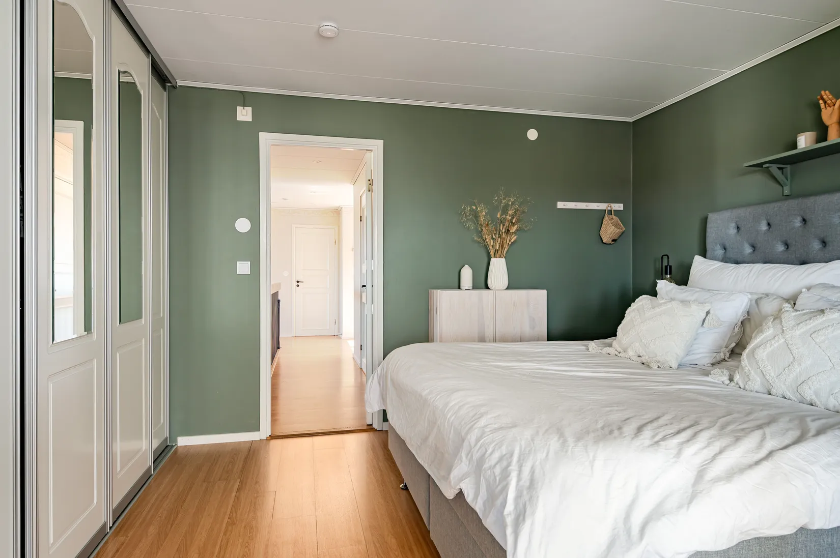 Villa, Holmsvägen 26, Nedre Holm, Motala