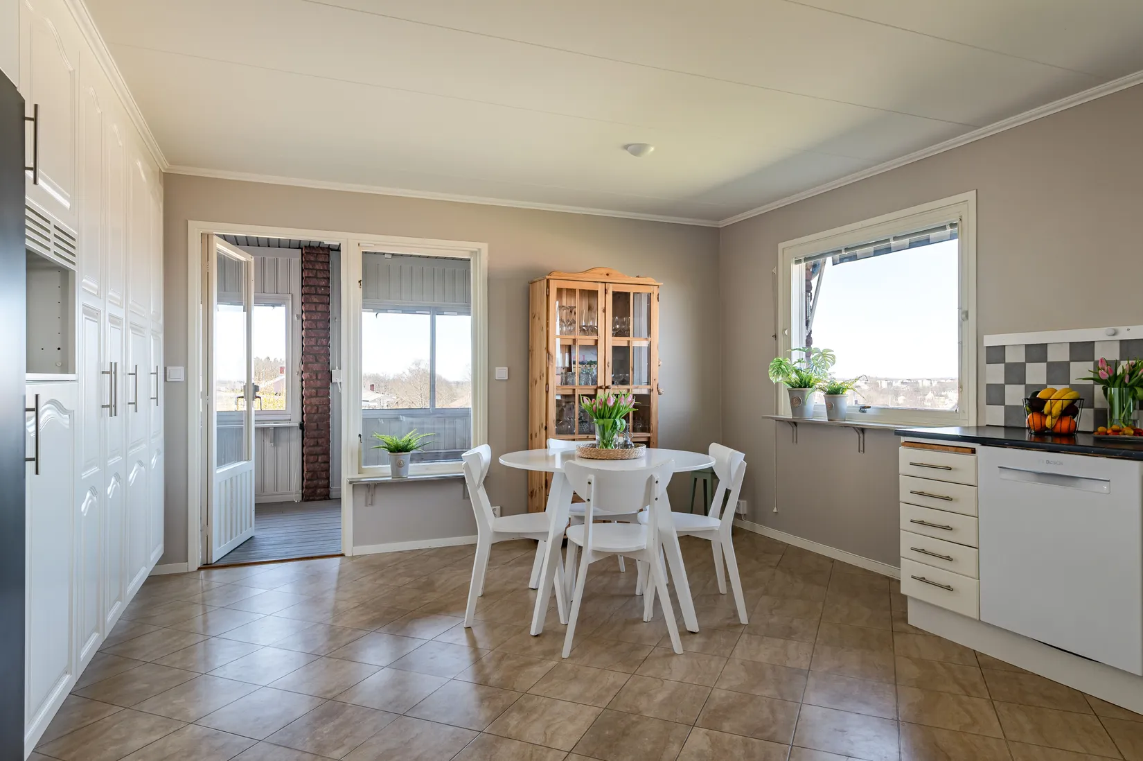 Villa, Holmsvägen 26, Nedre Holm, Motala