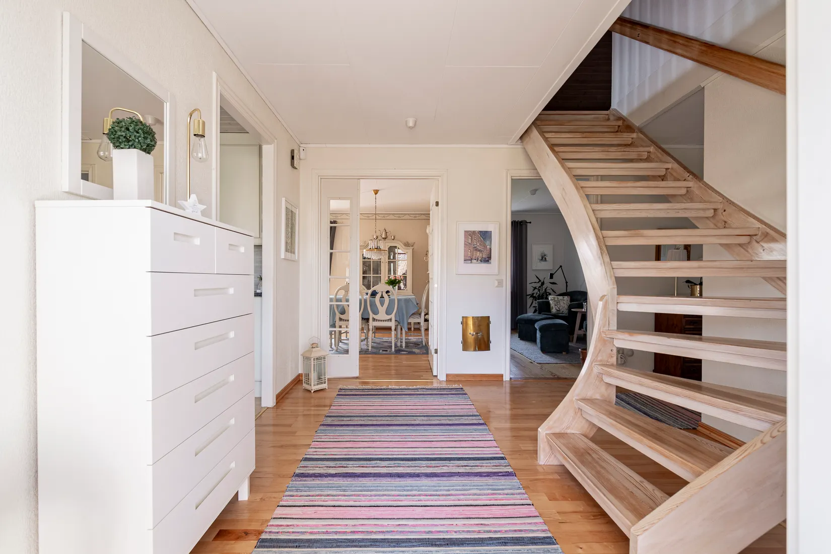 Villa, Smedsbostigen 7, Dingtuna, Västerås