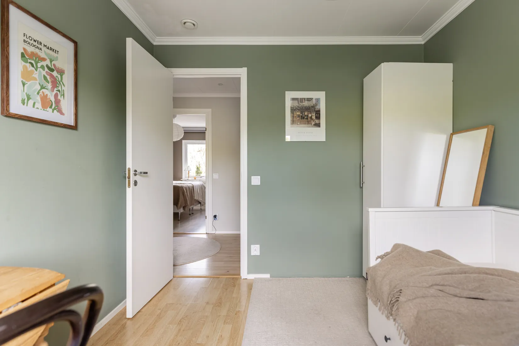 Bostadsrätt, Radhus, Kosmosgränd 56, Skälby, Järfälla