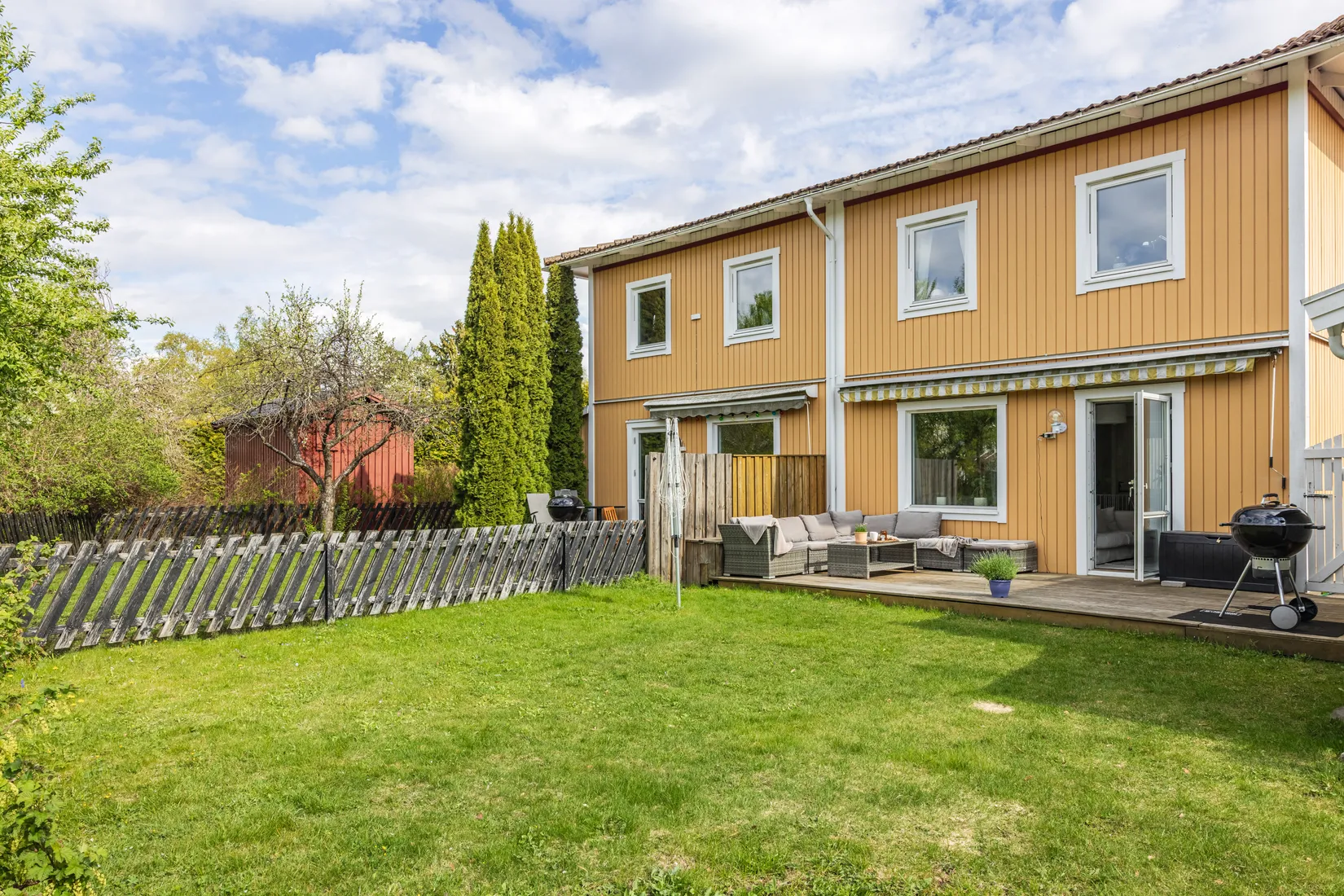 Bostadsrätt, Radhus, Kosmosgränd 56, Skälby, Järfälla