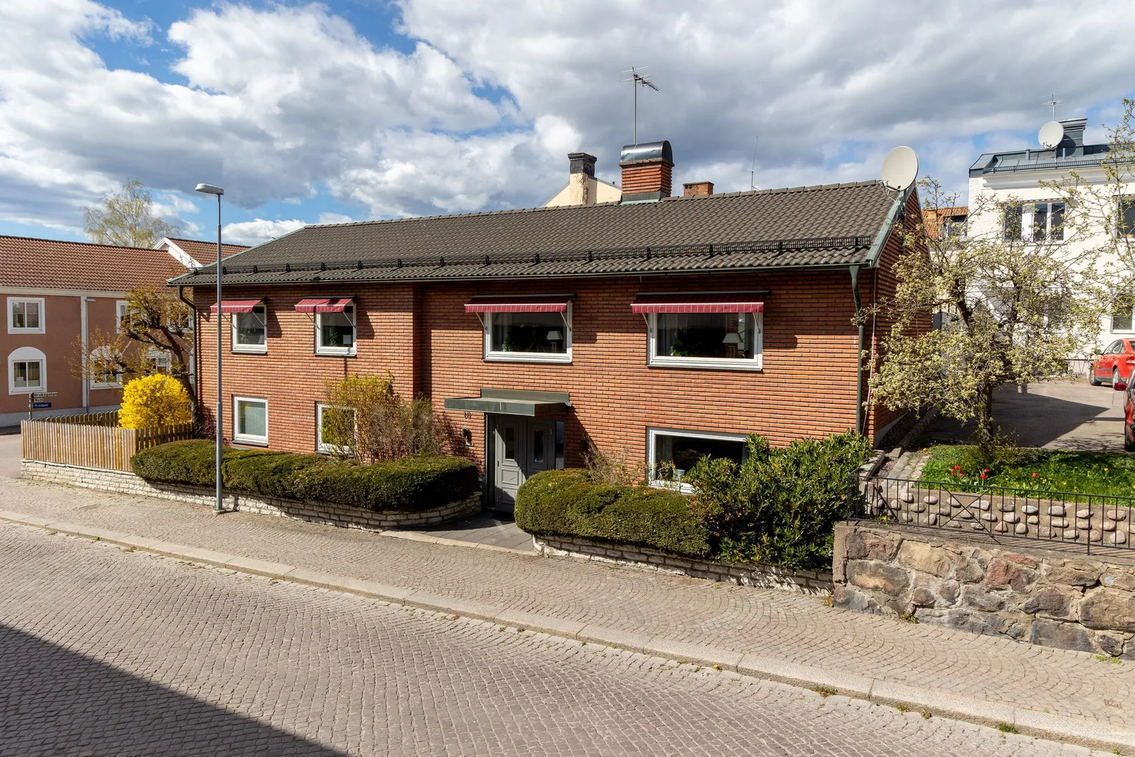 Villa, Trädgårdsgatan 10, Centrum, Oskarshamn