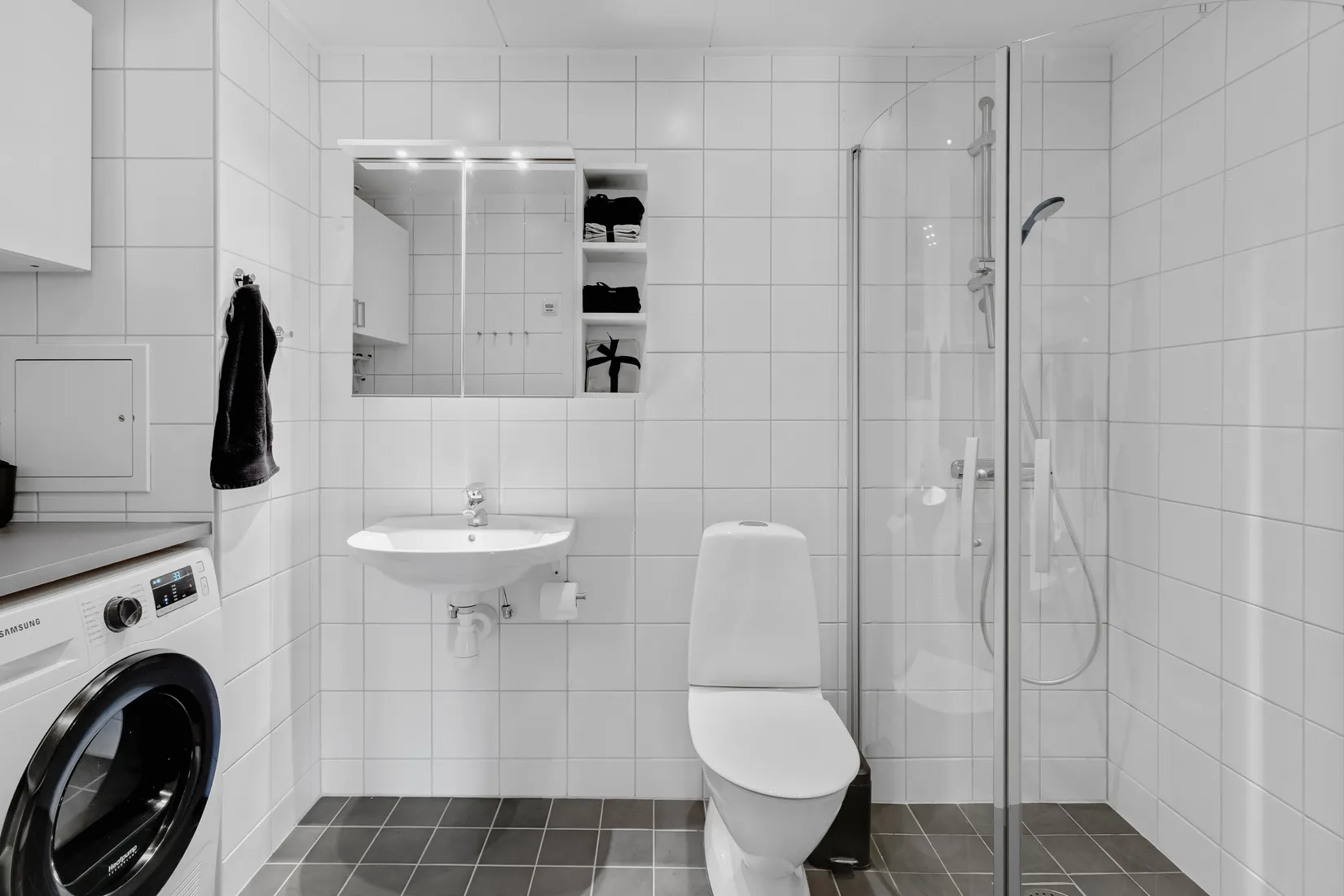 Bostadsrätt, Trädgårdsmästarstigen 2, Rönninge, Salem