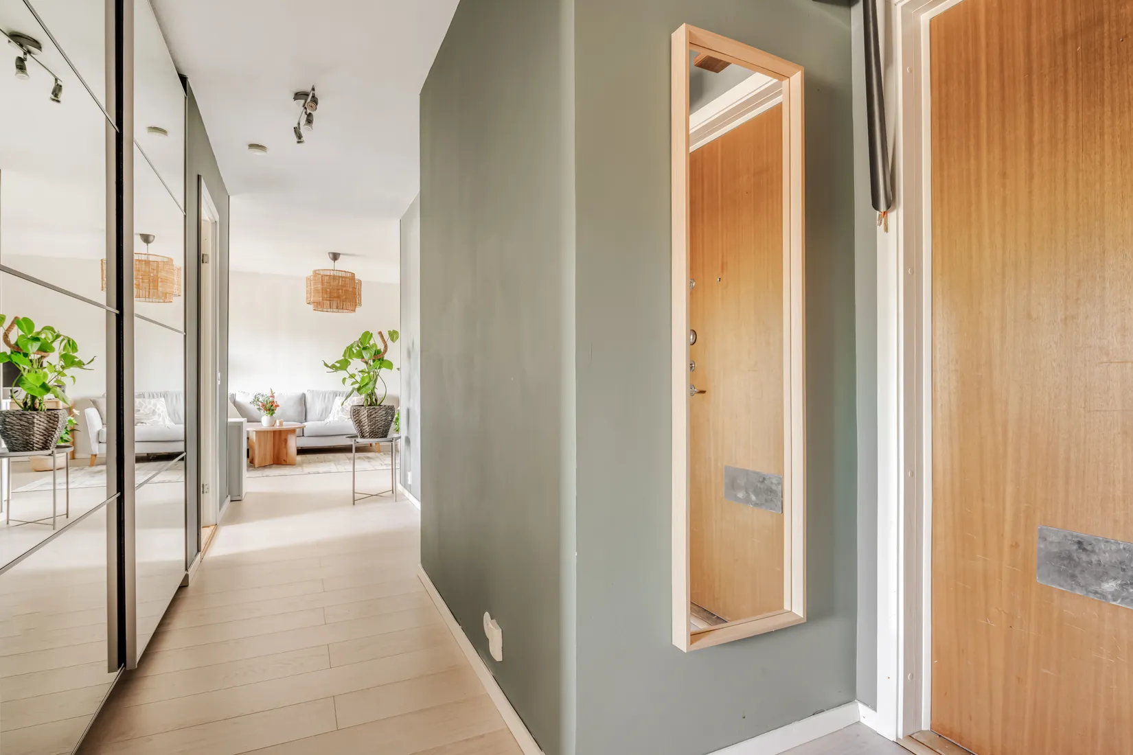 Bostadsrätt, Framnäsbacken 28, Skytteholm, Solna