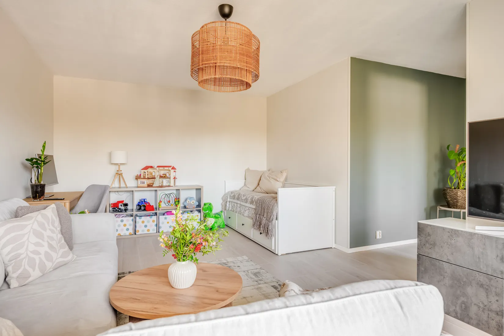 Bostadsrätt, Framnäsbacken 28, Skytteholm, Solna