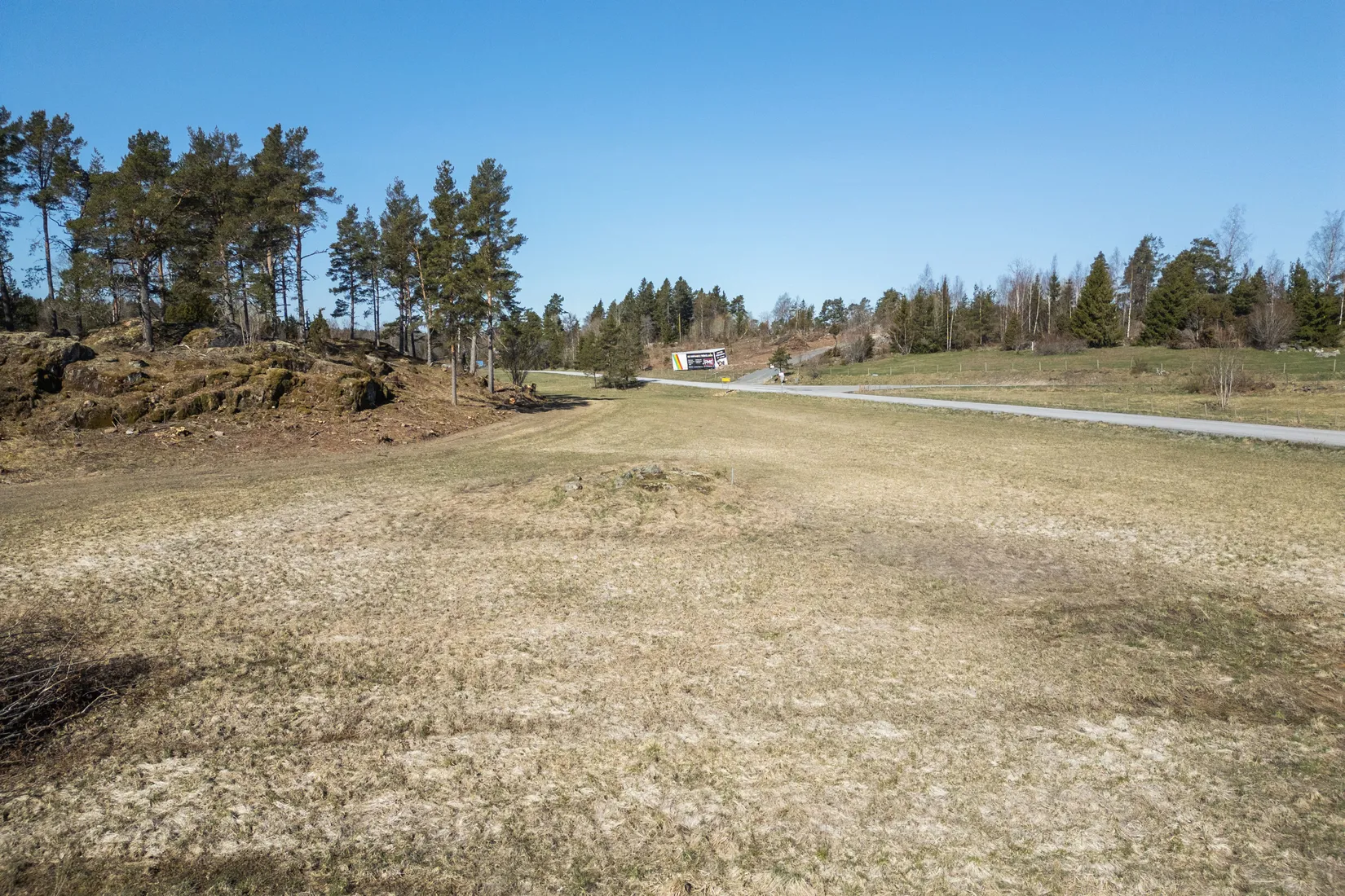 Gård/Skog, Trästa Broväg 128, Norrby, Norrtälje