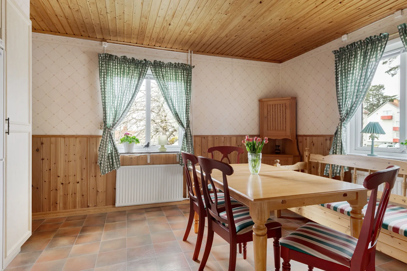 Villa, Vattugatan 6, Mjölby