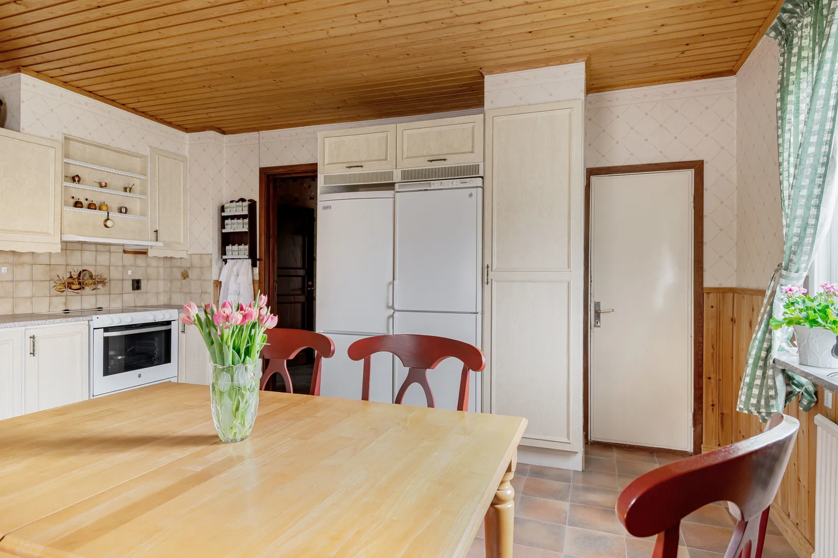 Villa, Vattugatan 6, Mjölby