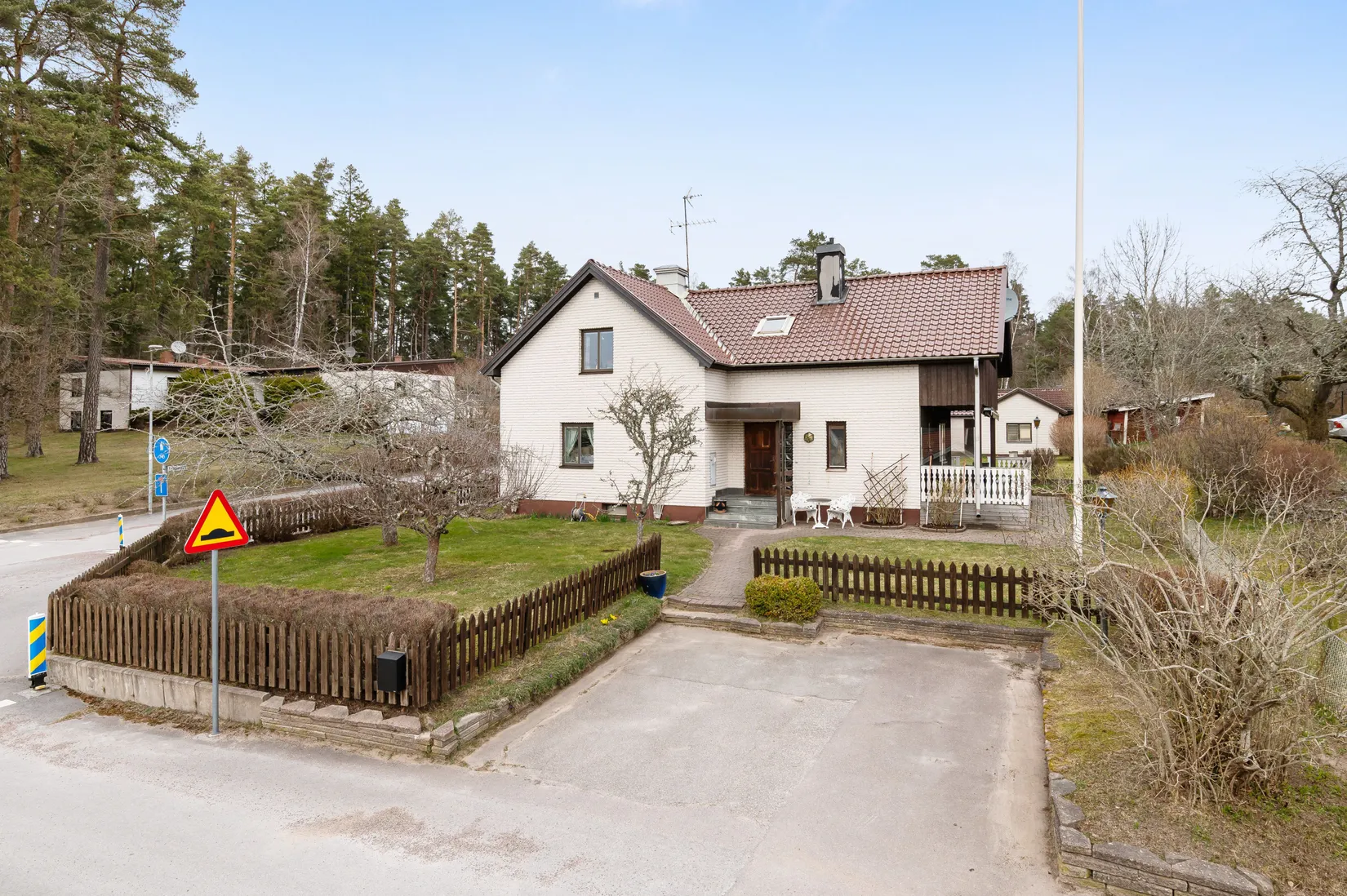 Villa, Vattugatan 6, Mjölby