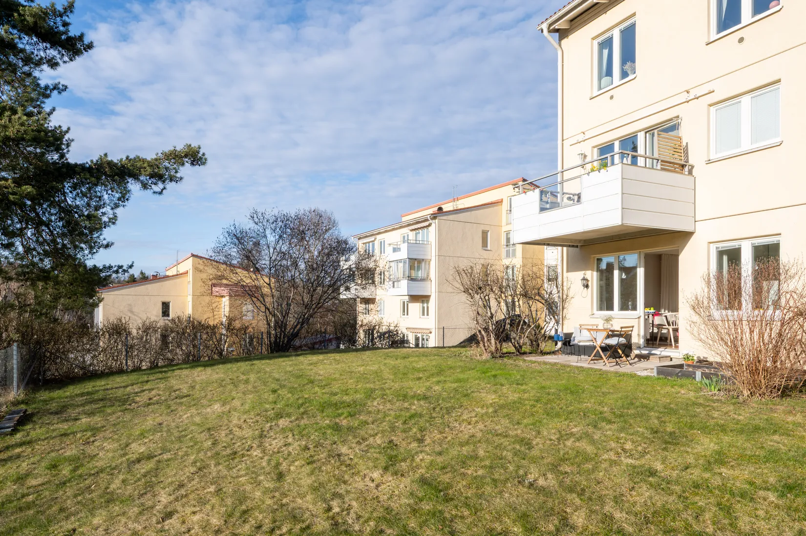 Bostadsrätt, Byalagsvägen 14, Stuvsta centrum, Huddinge