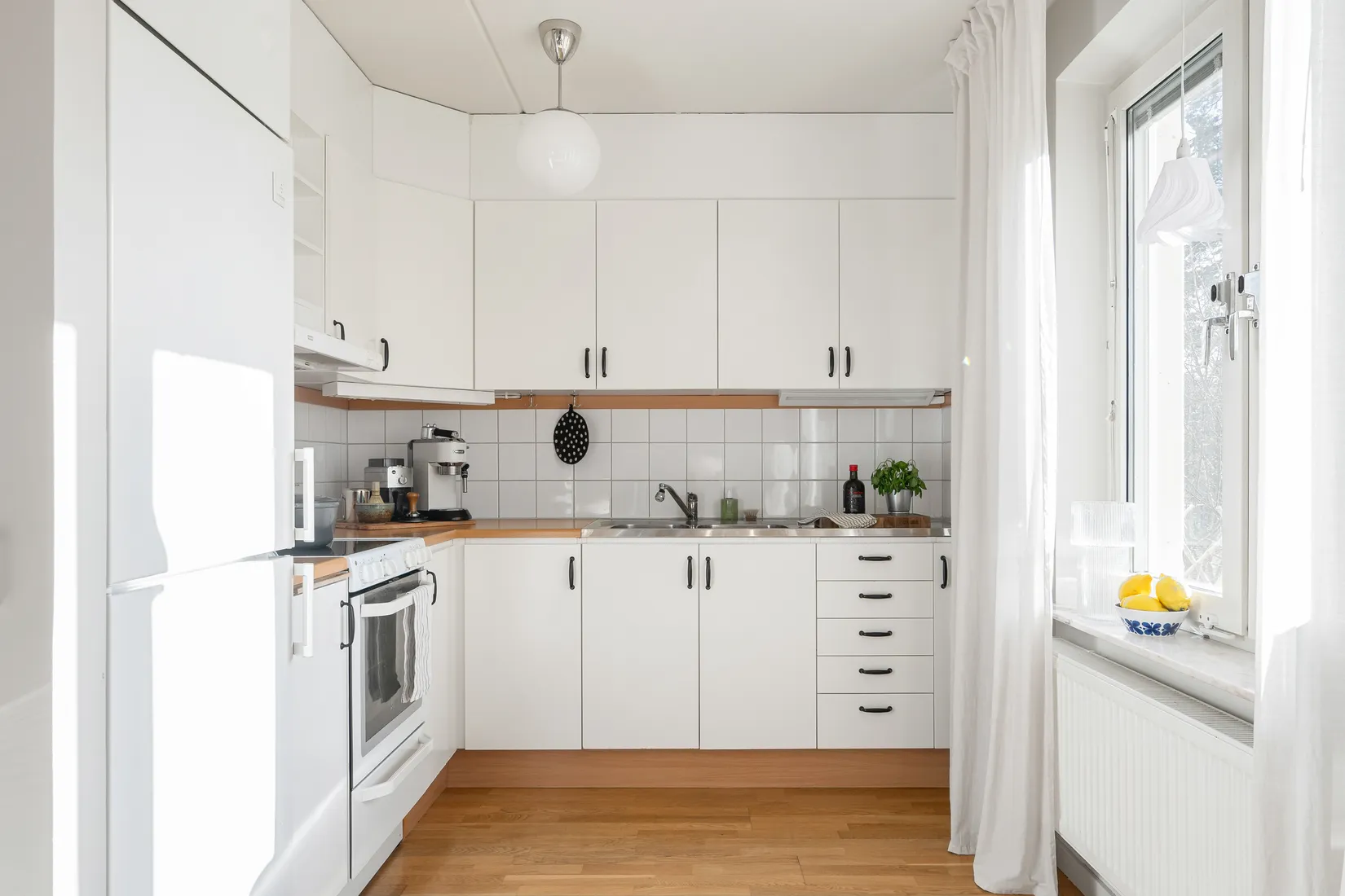 Bostadsrätt, Byalagsvägen 14, Stuvsta centrum, Huddinge