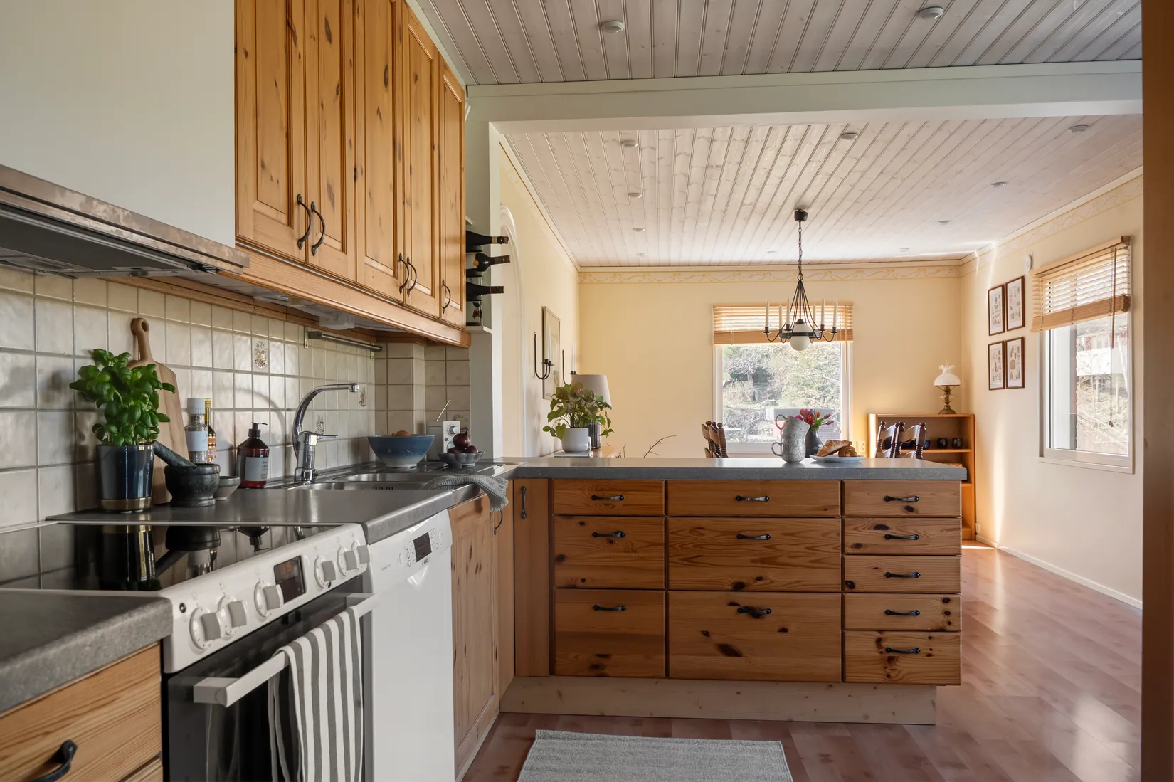 Villa, Storskiftesvägen 20, Furuskog, Partille