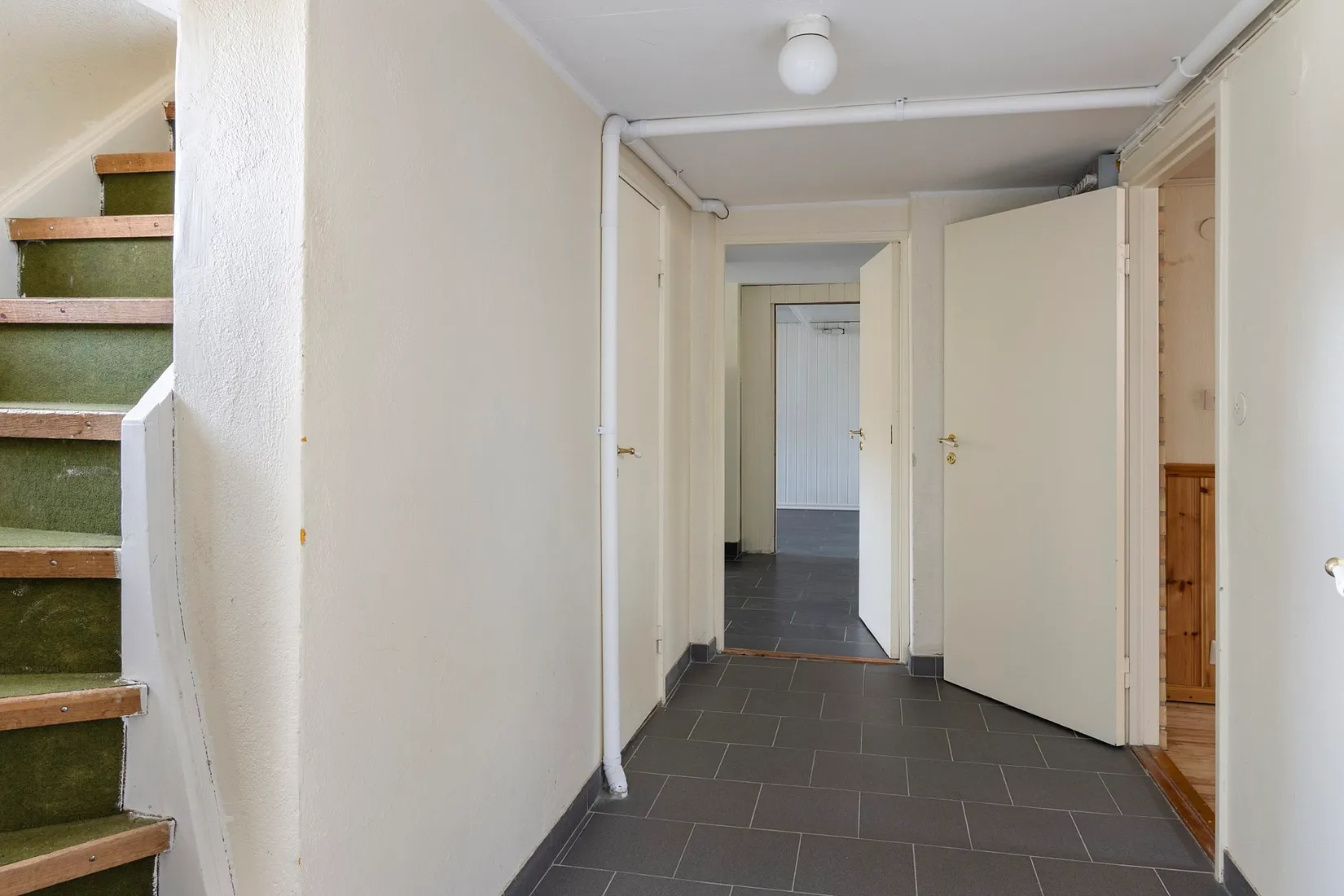 Villa, Dagsvärmargatan 9, Södra Skiljebo, Västerås