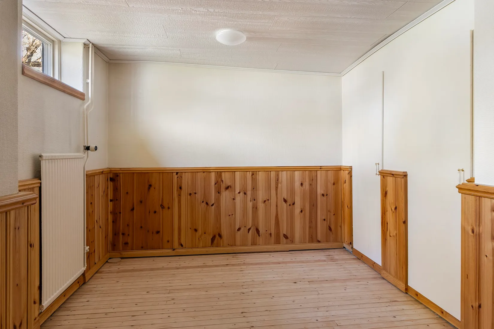 Villa, Dagsvärmargatan 9, Södra Skiljebo, Västerås