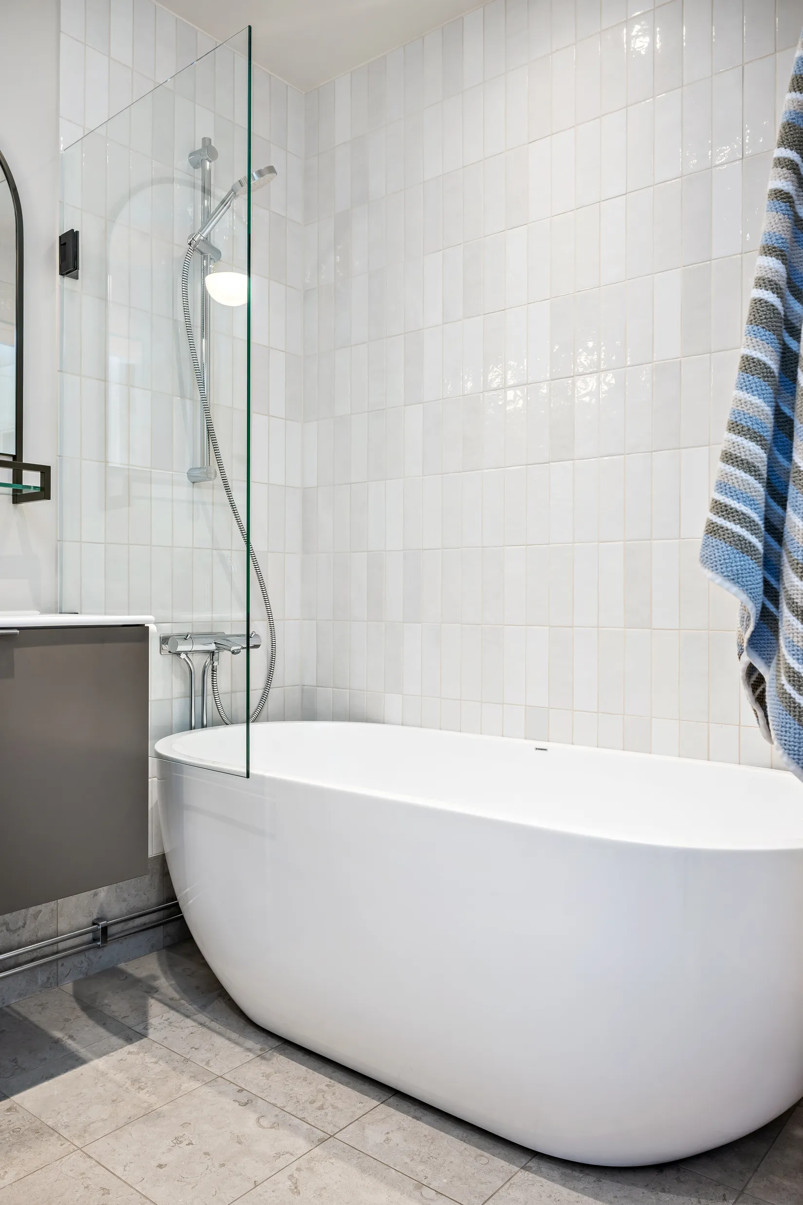 Radhus, Akrobatgatan 9A, Björkalund, Norrköping