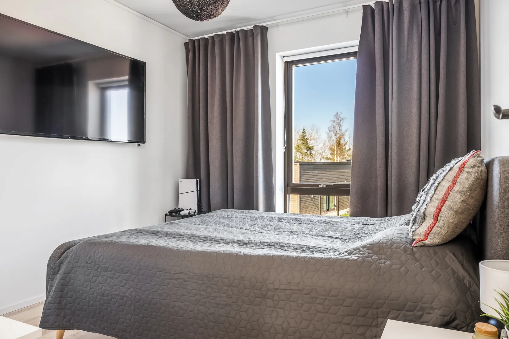 Radhus, Akrobatgatan 9A, Björkalund, Norrköping