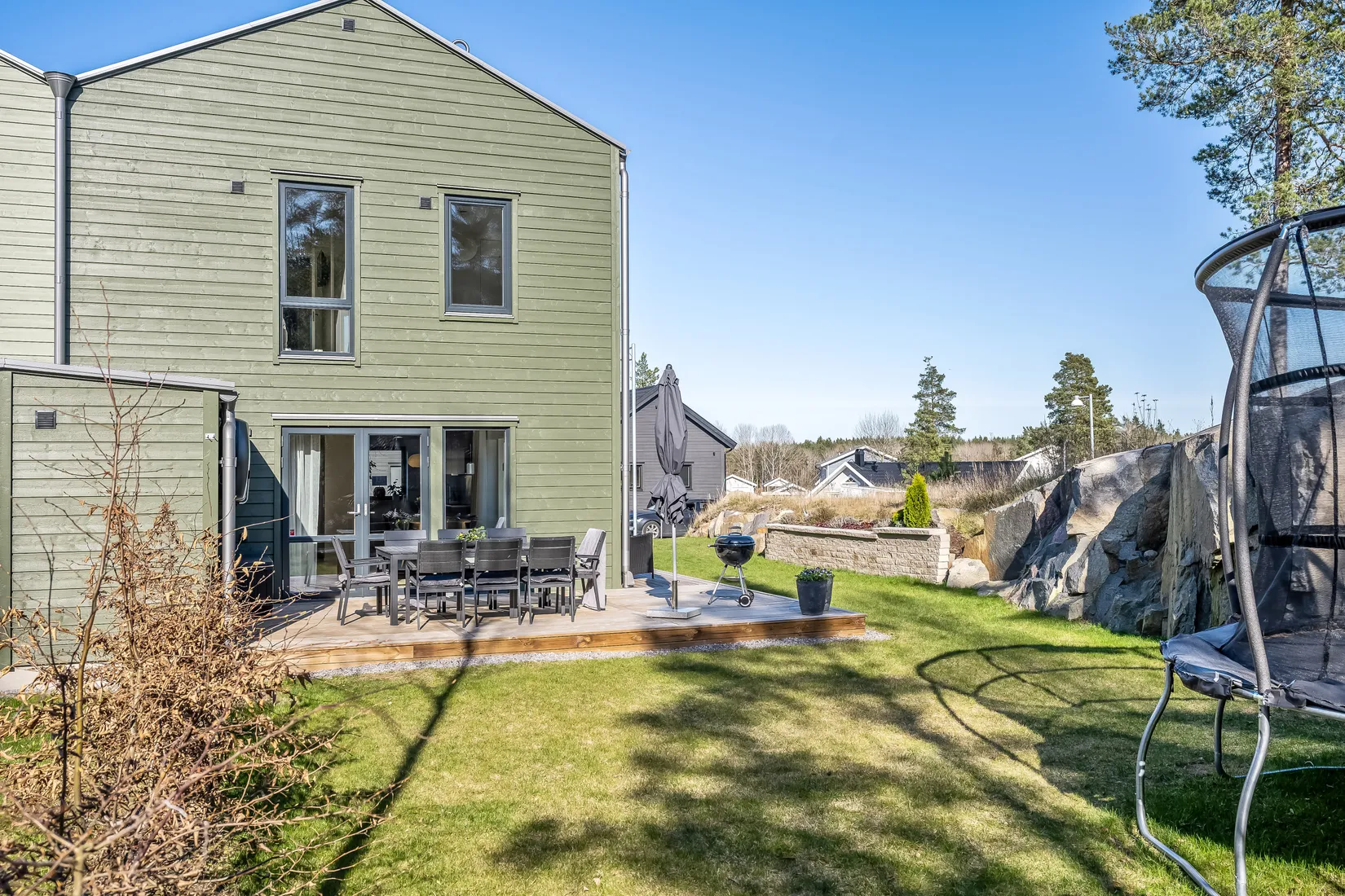 Radhus, Akrobatgatan 9A, Björkalund, Norrköping