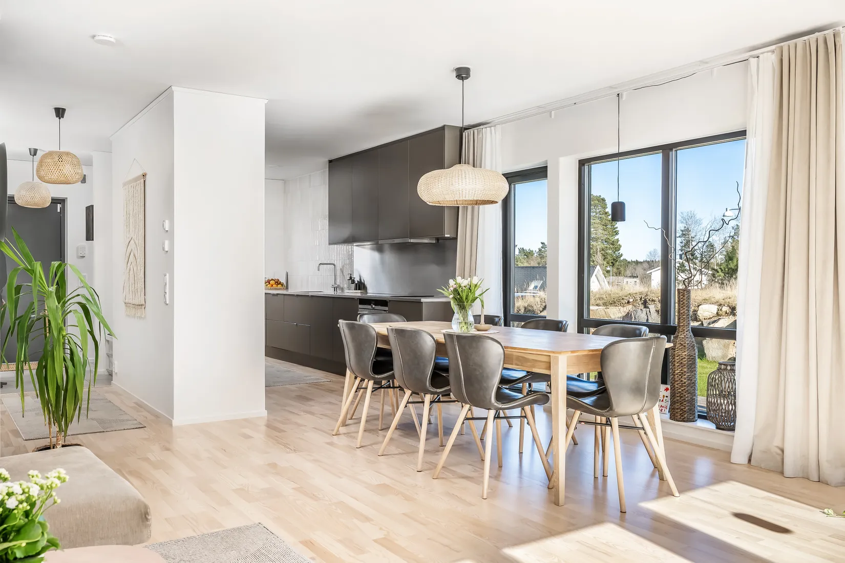 Radhus, Akrobatgatan 9A, Björkalund, Norrköping