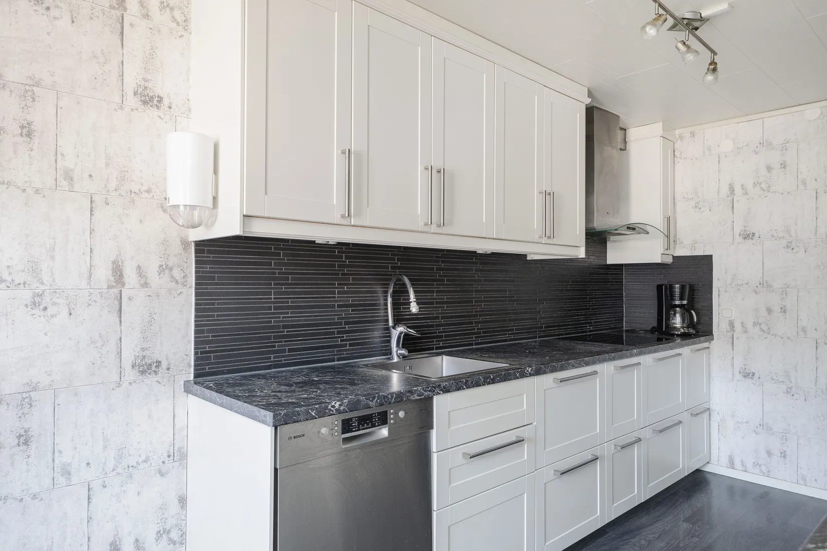 Villa, Ringensons väg 5E, Johannisdal, Köping