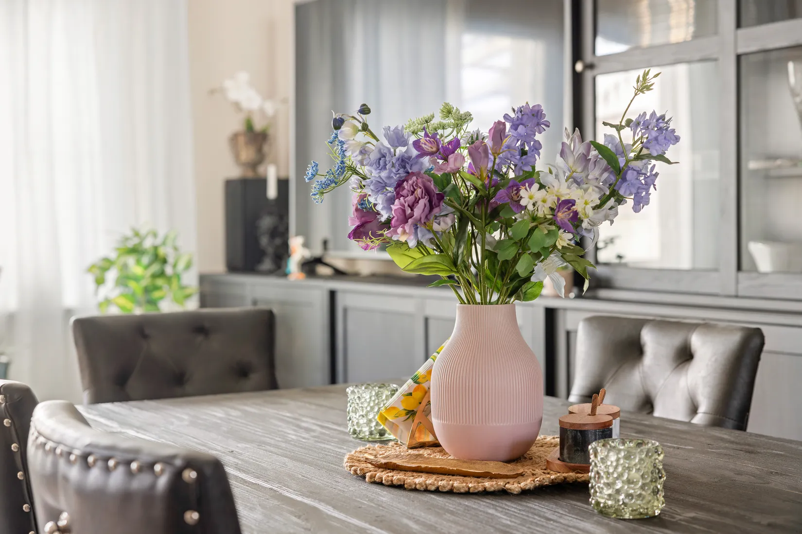 Villa, Radhus, Stallbacken 12, Bålsta Gillmarksbyn, Håbo