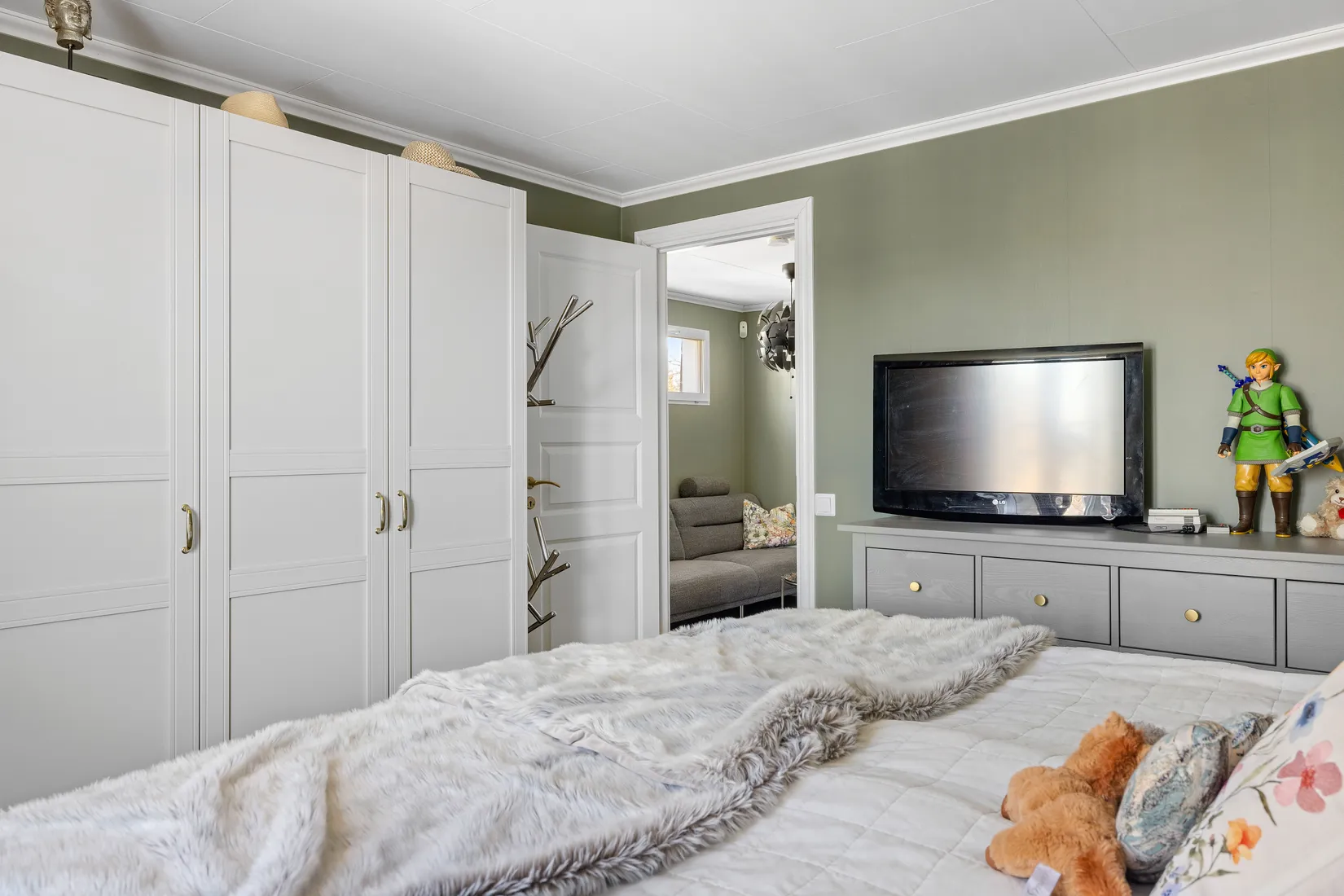 Villa, Radhus, Stallbacken 12, Bålsta Gillmarksbyn, Håbo