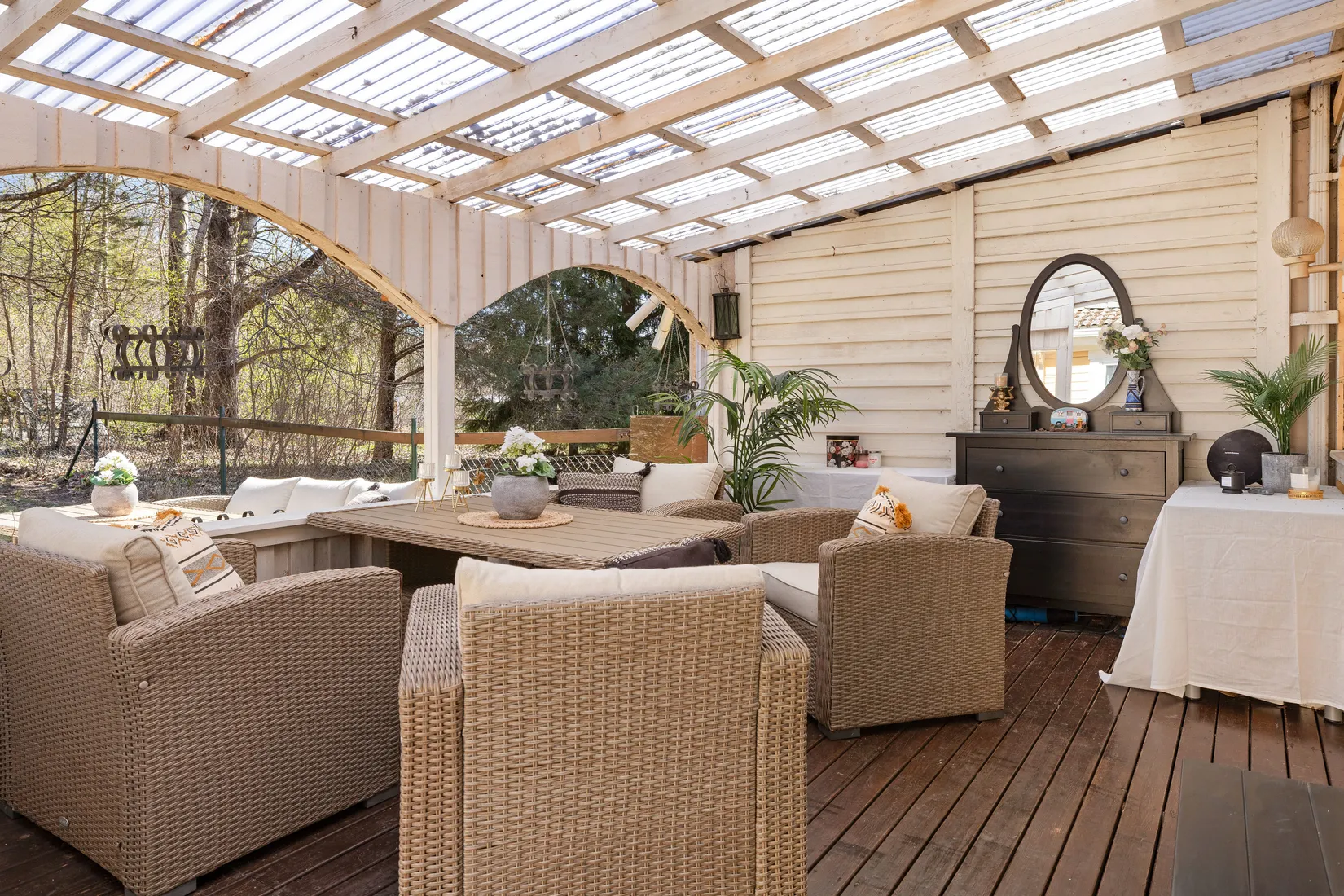 Villa, Radhus, Stallbacken 12, Bålsta Gillmarksbyn, Håbo