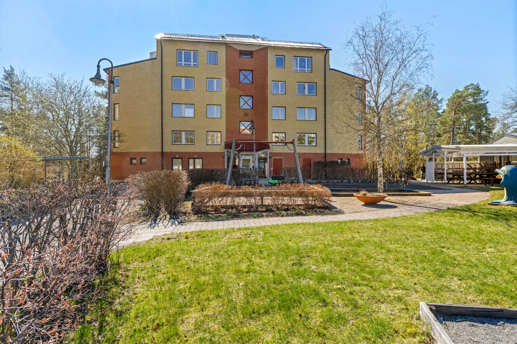 Bostadsrätt, Vitlöksgränd 3, Tyresö Centrum/Farmarstigen, Tyresö