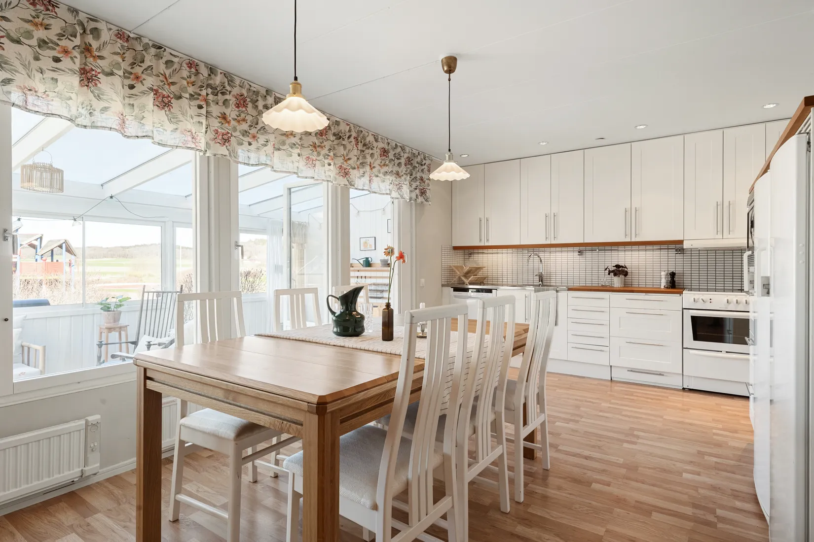 Villa, Radhus, Tvetgatan 27, Tveten, Kungälv