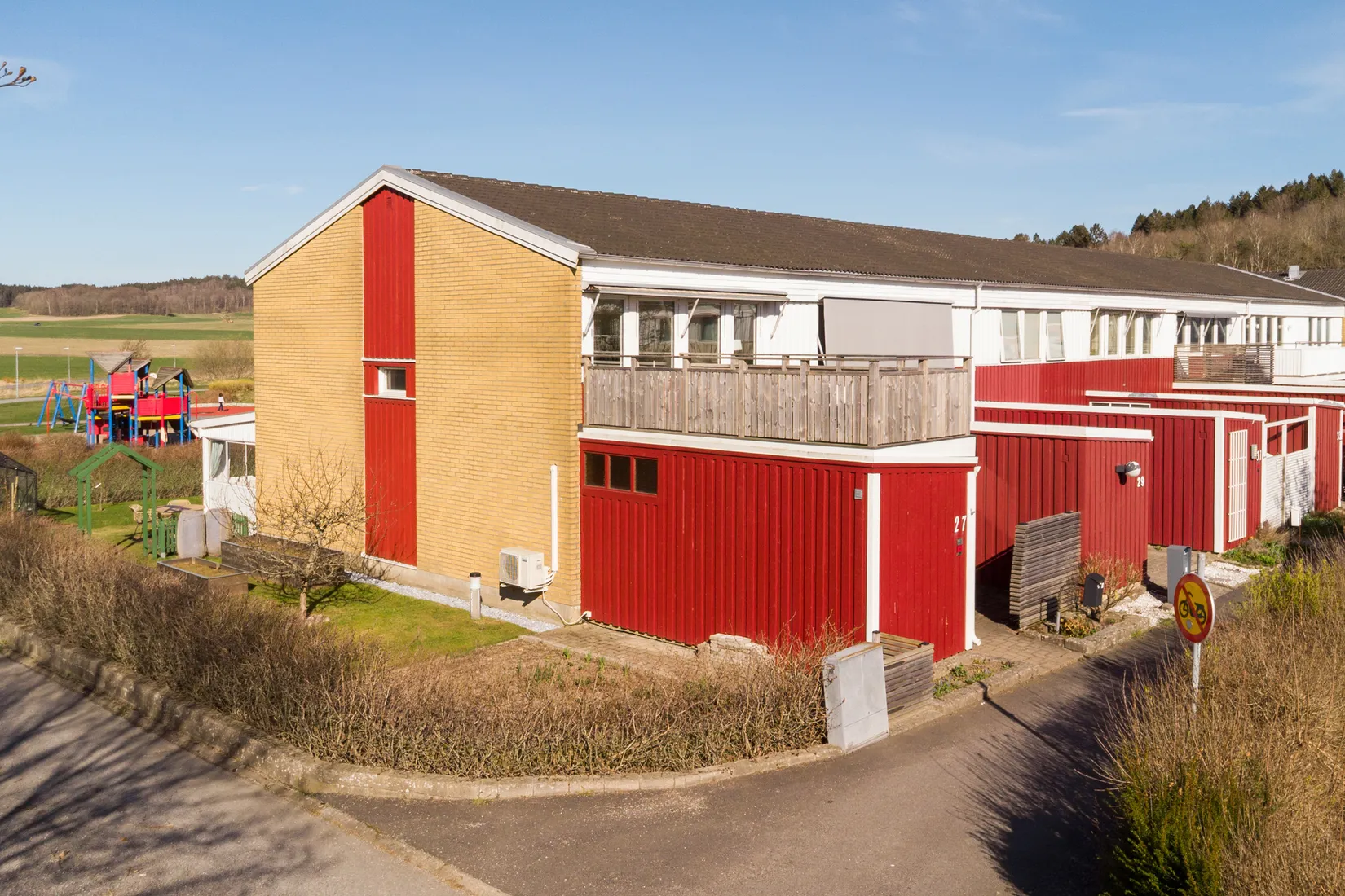 Villa, Radhus, Tvetgatan 27, Tveten, Kungälv