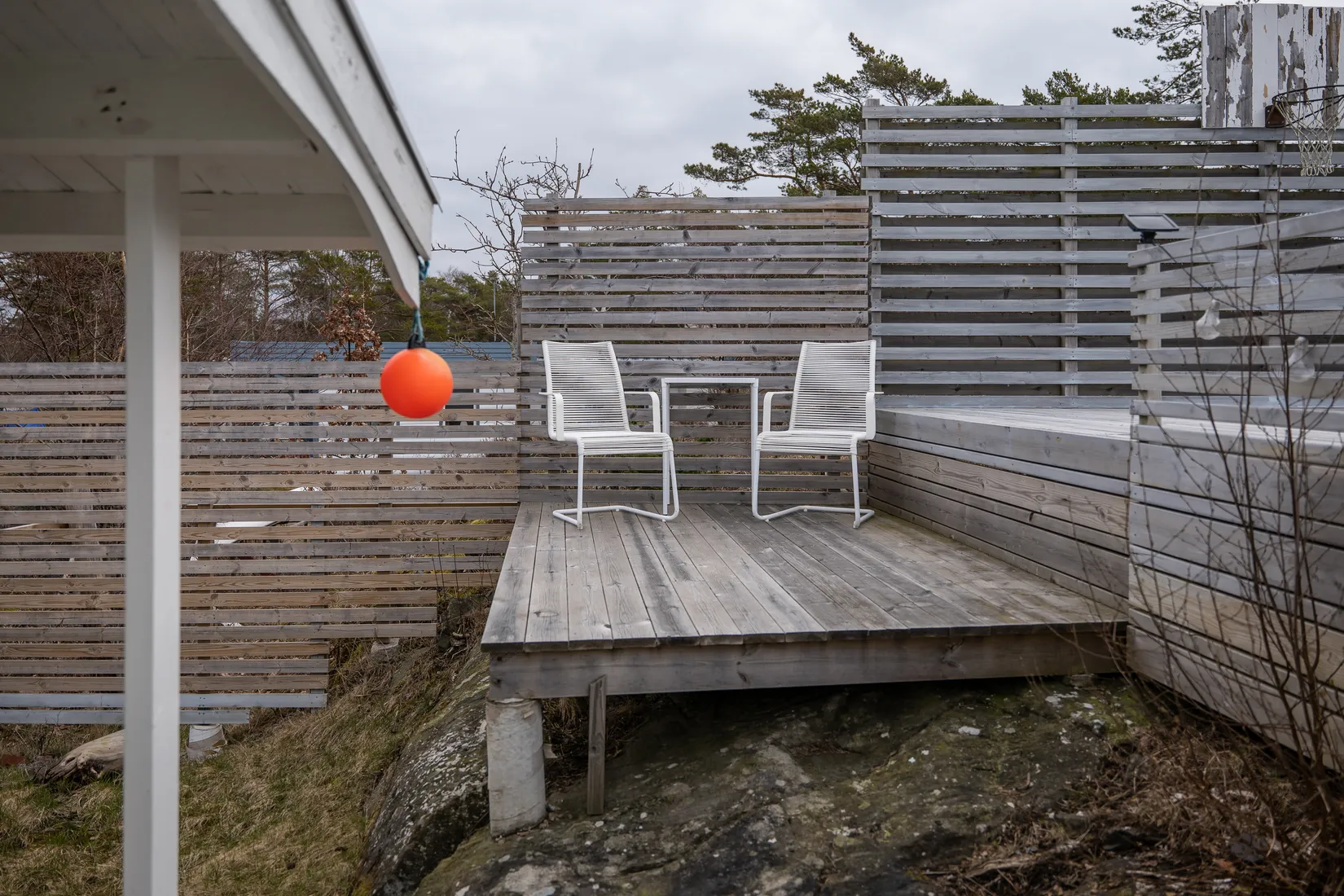 Villa, Skogsborg 113, Skogsborg/Kyrkesund, Tjörn