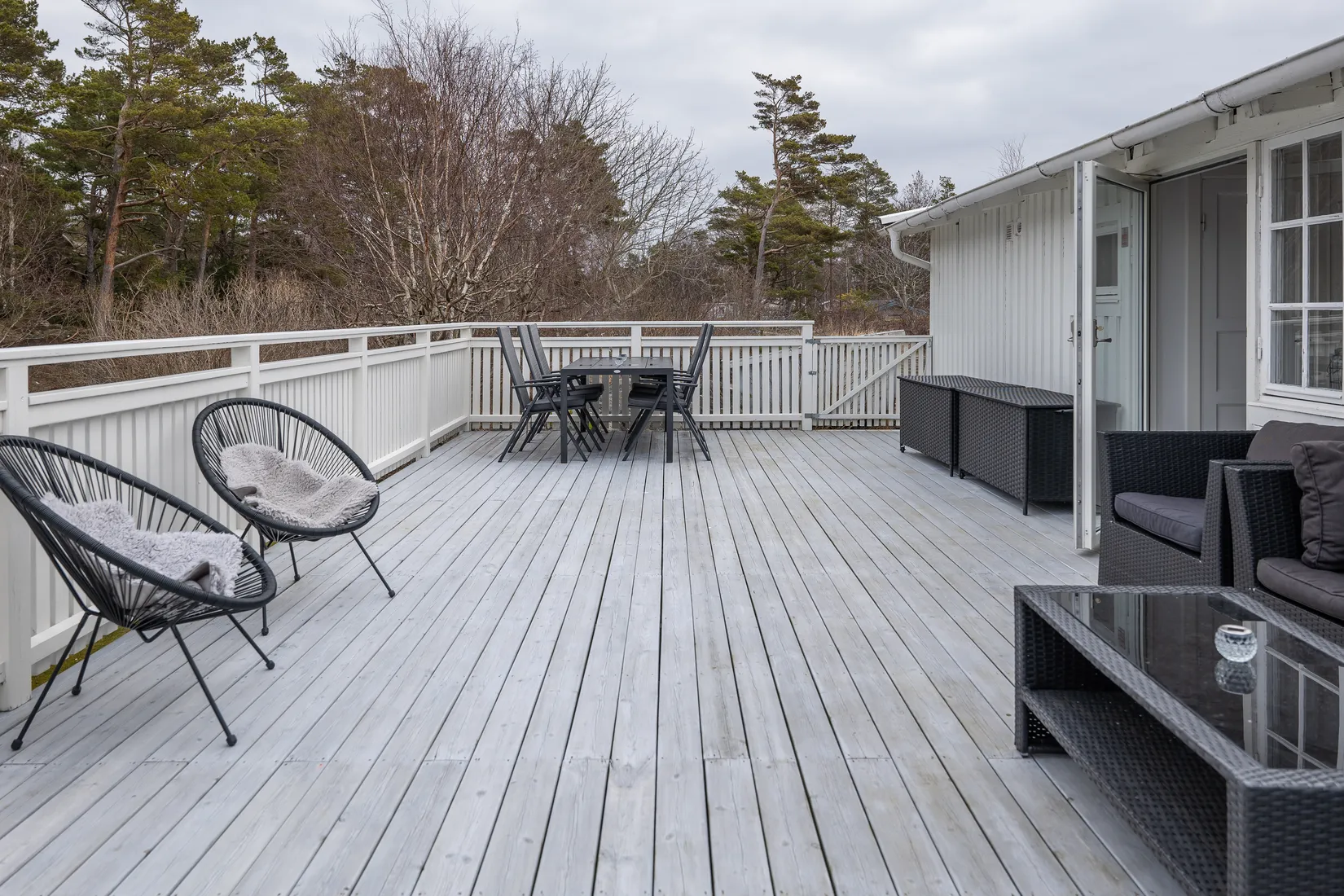 Villa, Skogsborg 113, Skogsborg/Kyrkesund, Tjörn