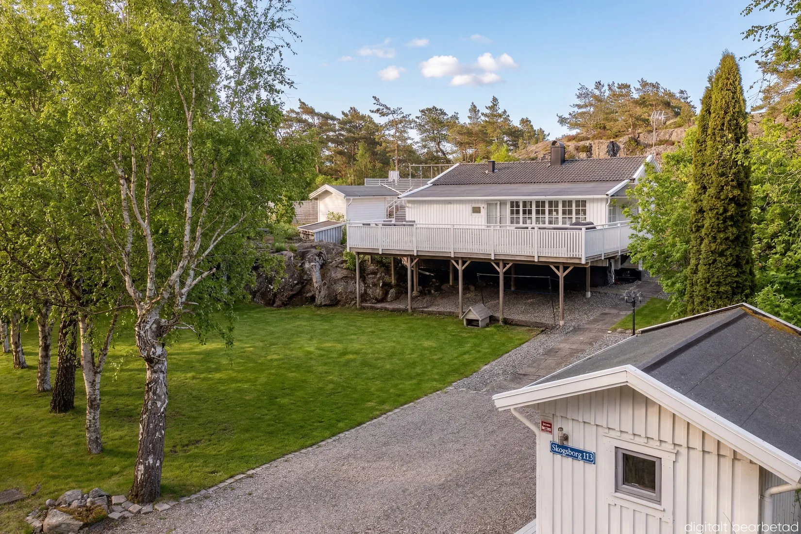 Villa, Skogsborg 113, Skogsborg/Kyrkesund, Tjörn