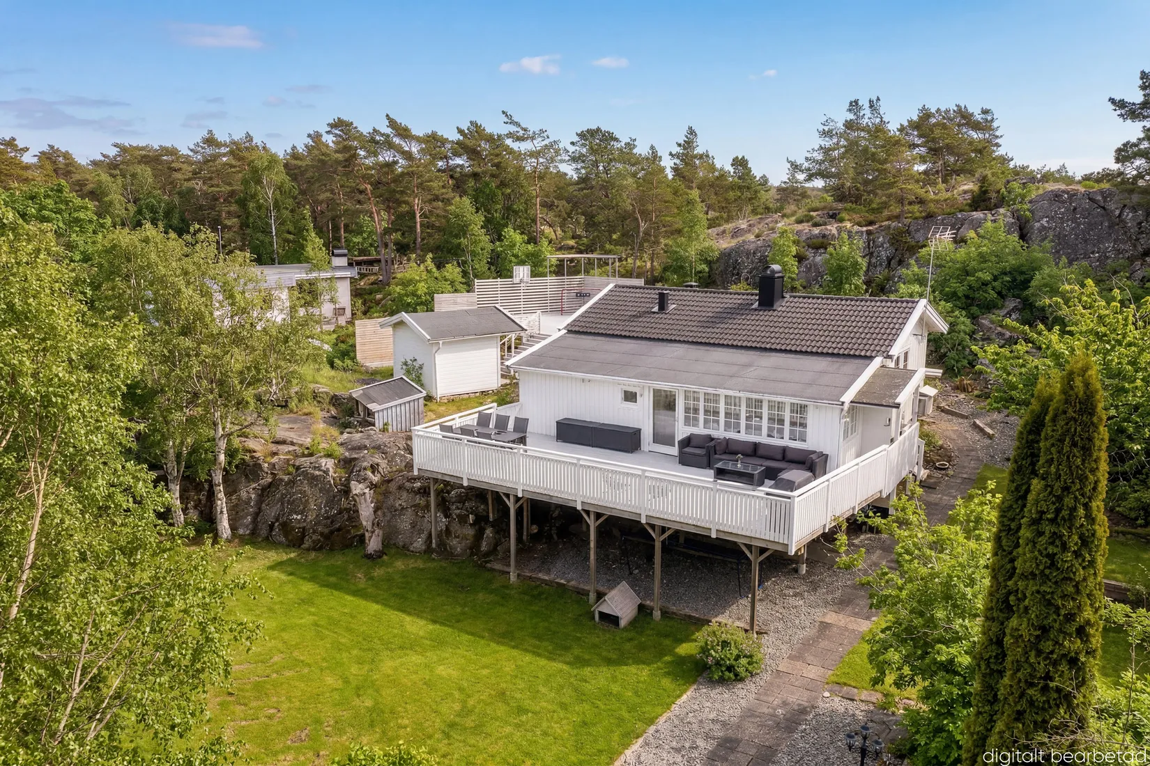Villa, Skogsborg 113, Skogsborg/Kyrkesund, Tjörn