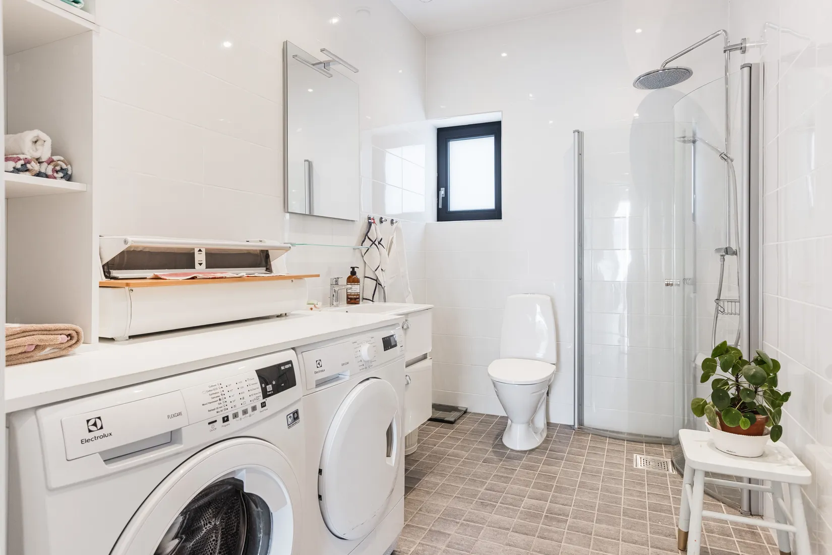 Bostadsrätt, Gropgärdesvägen 33, Ljusterö, Österåker