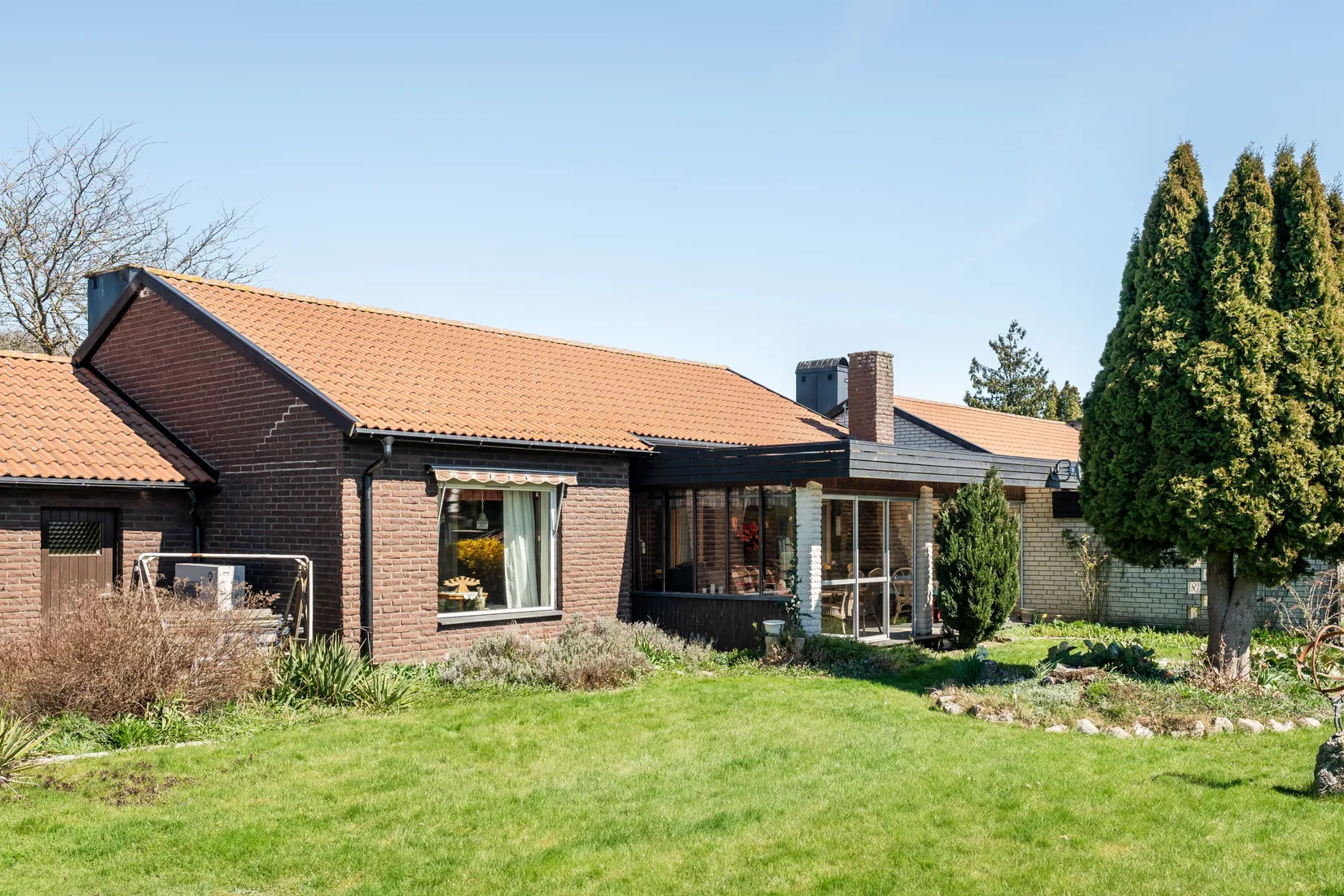 Villa, Gullarpsvägen 9, Centralt, Eslöv