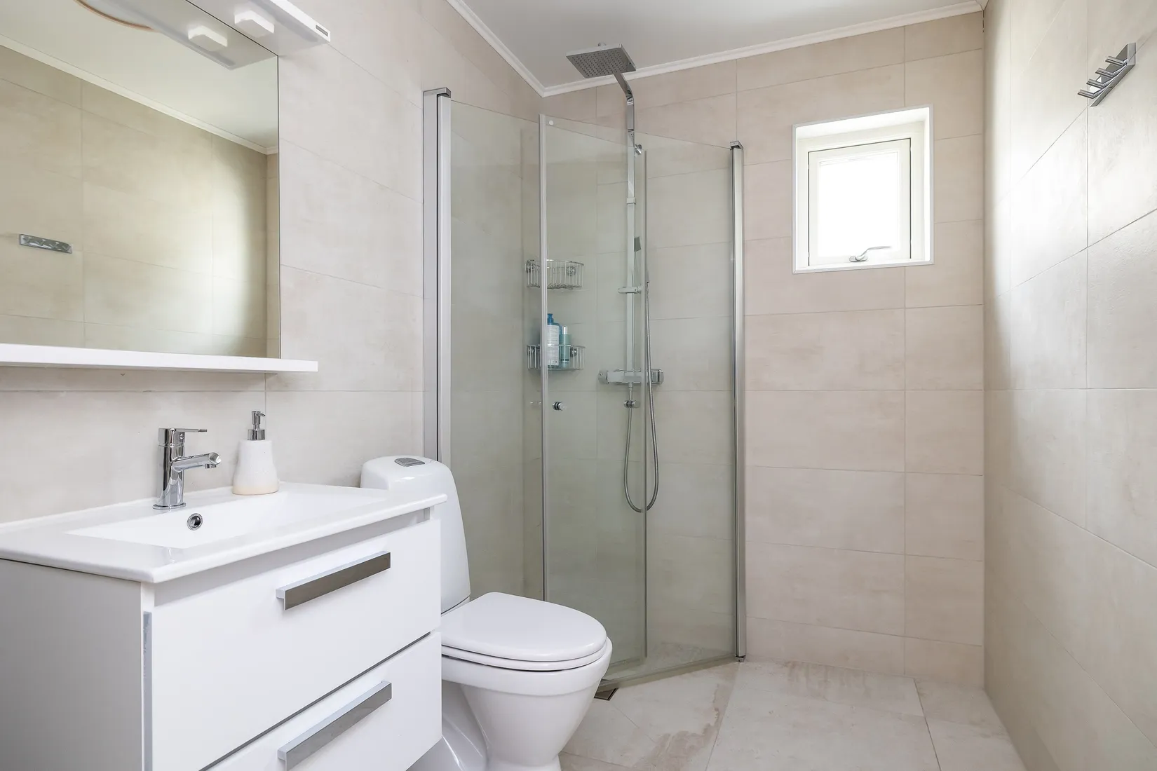 Villa, Linvägen 25, Hallsberg /Vibytorp, Hallsberg