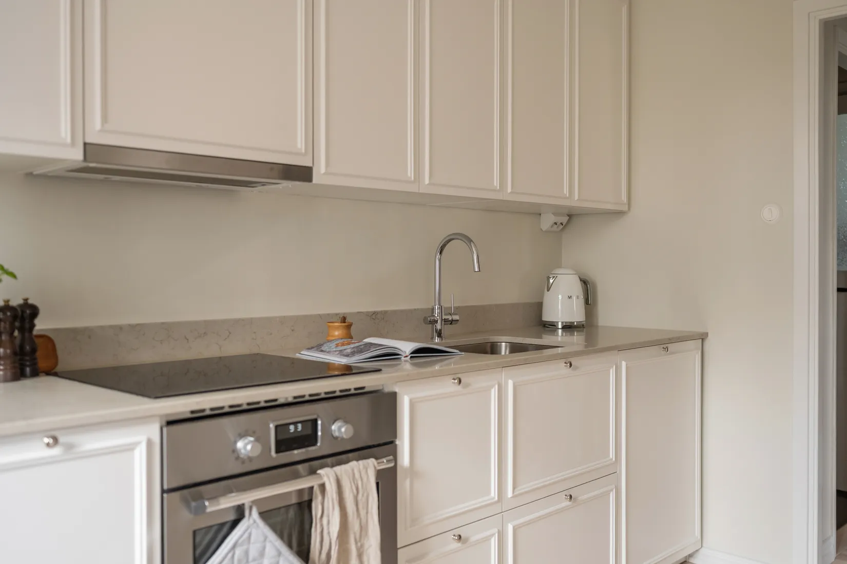 Bostadsrätt, Sjöbjörnsvägen 22, vån 2/3, Gröndal, Stockholm