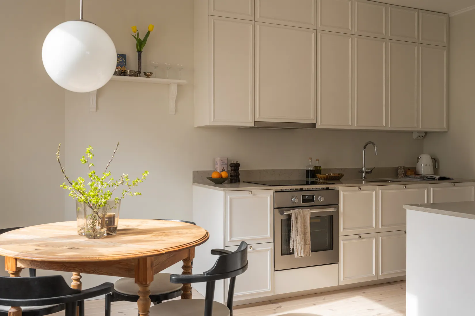 Bostadsrätt, Sjöbjörnsvägen 22, vån 2/3, Gröndal, Stockholm