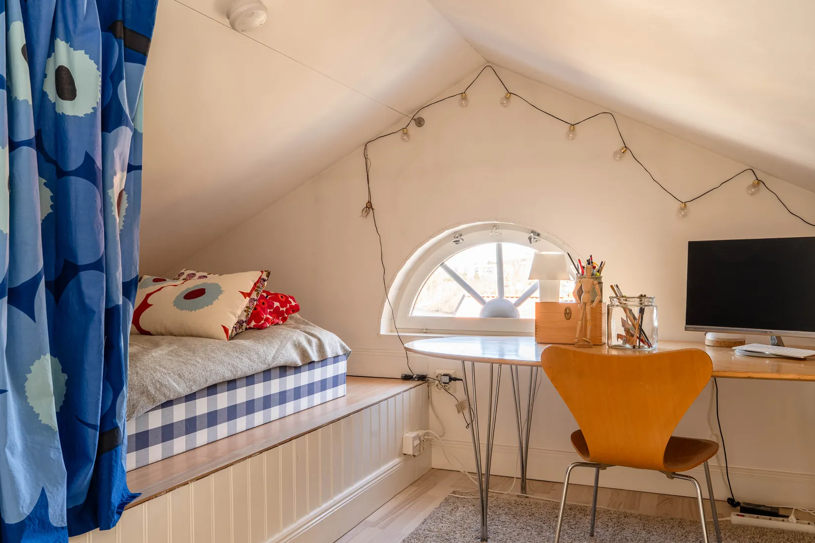 Bostadsrätt, Pettersbergsvägen 69A, vindsvåning!, Mälarhöjden, Stockholm