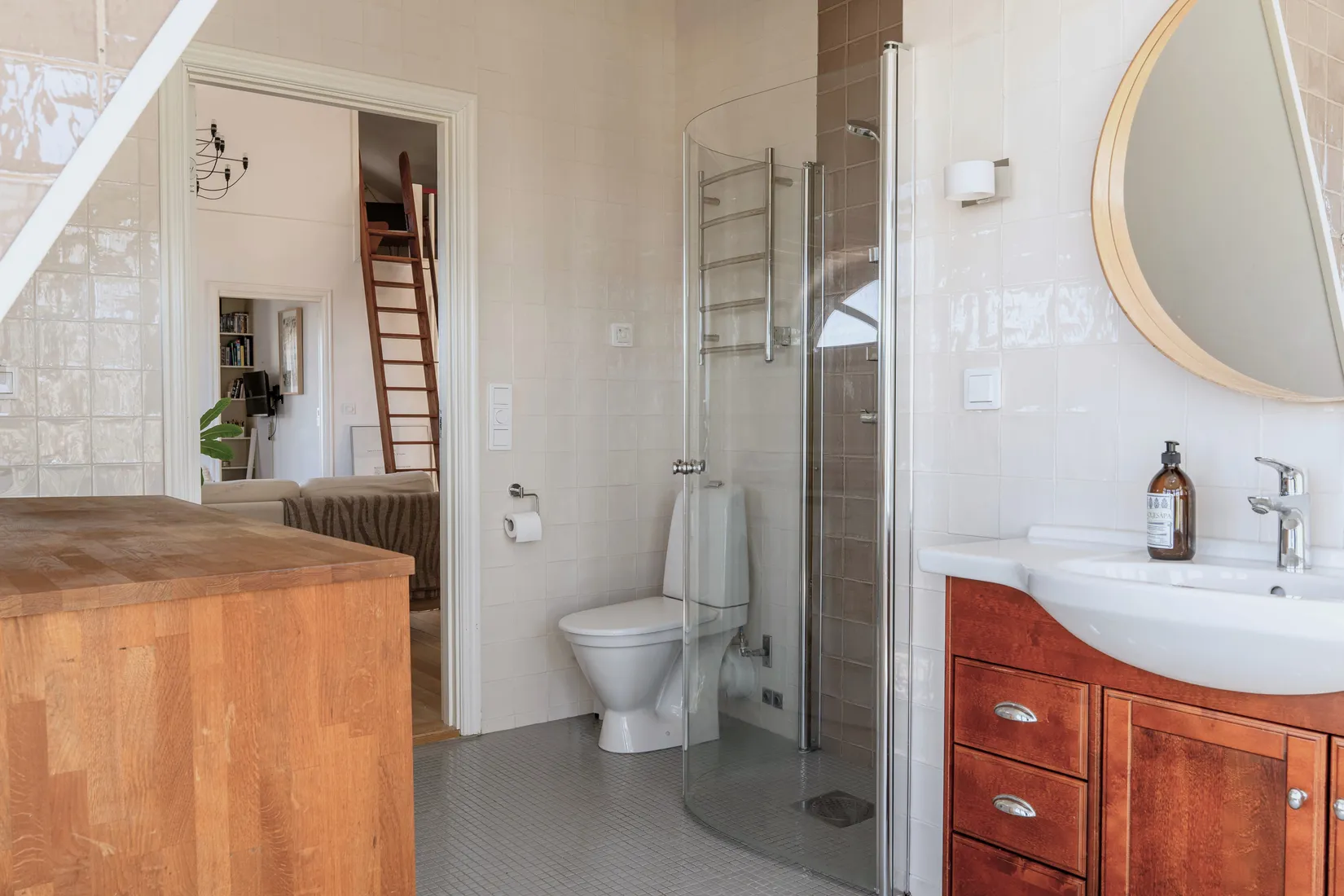 Bostadsrätt, Pettersbergsvägen 69A, vindsvåning!, Mälarhöjden, Stockholm