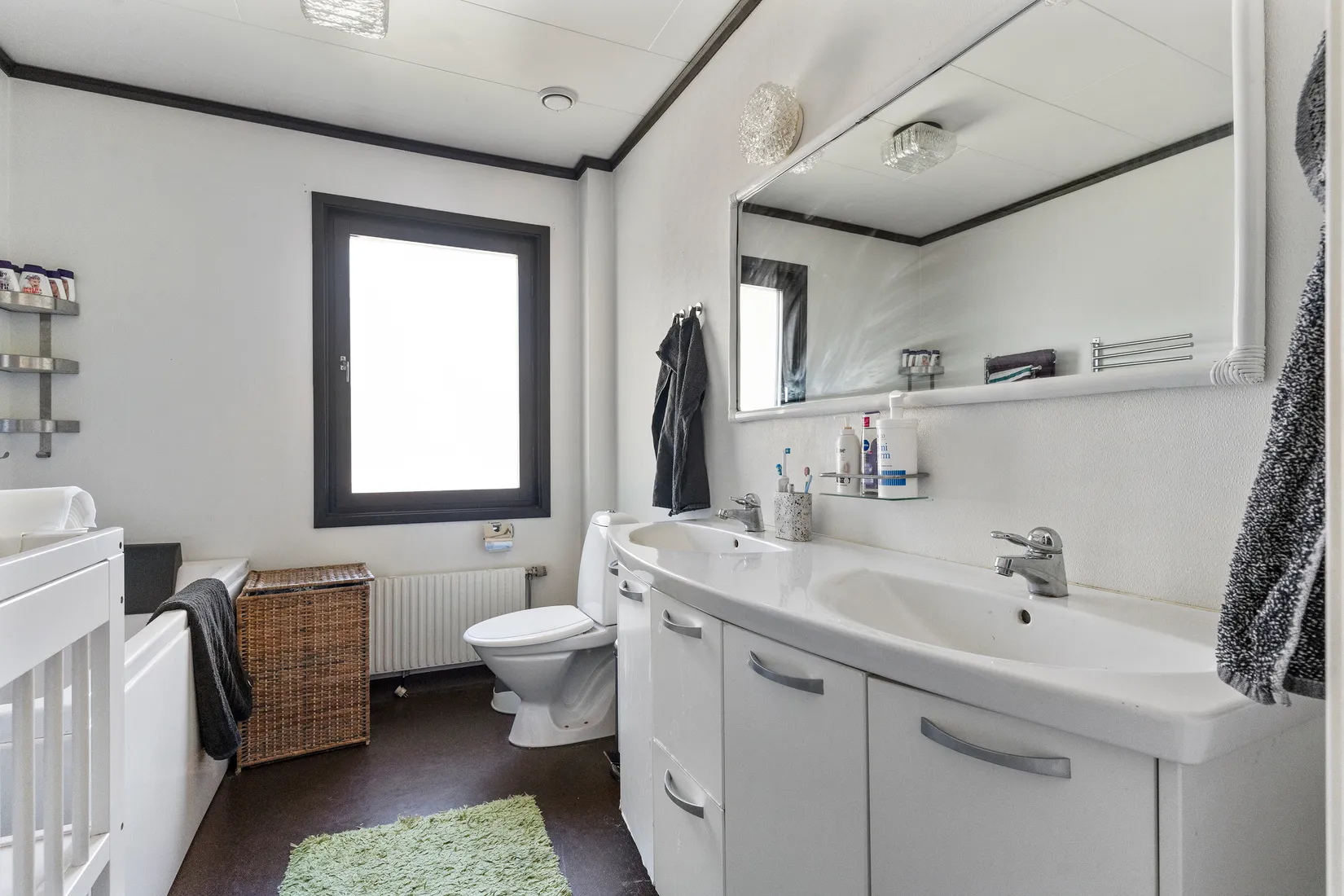 Villa, Ulveviken 495, Ulveviken, Uddevalla