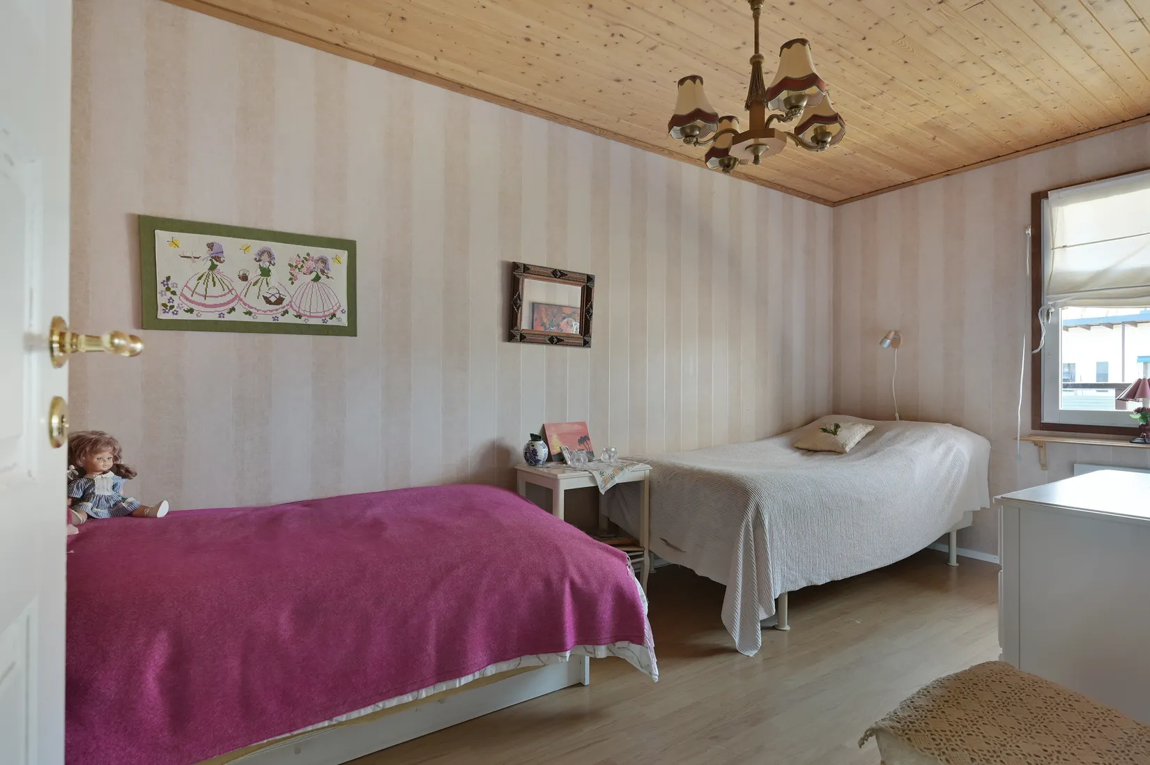 Villa, Radhus, Gräsåkersvägen 15B, Ekerö Gräsåker, Ekerö